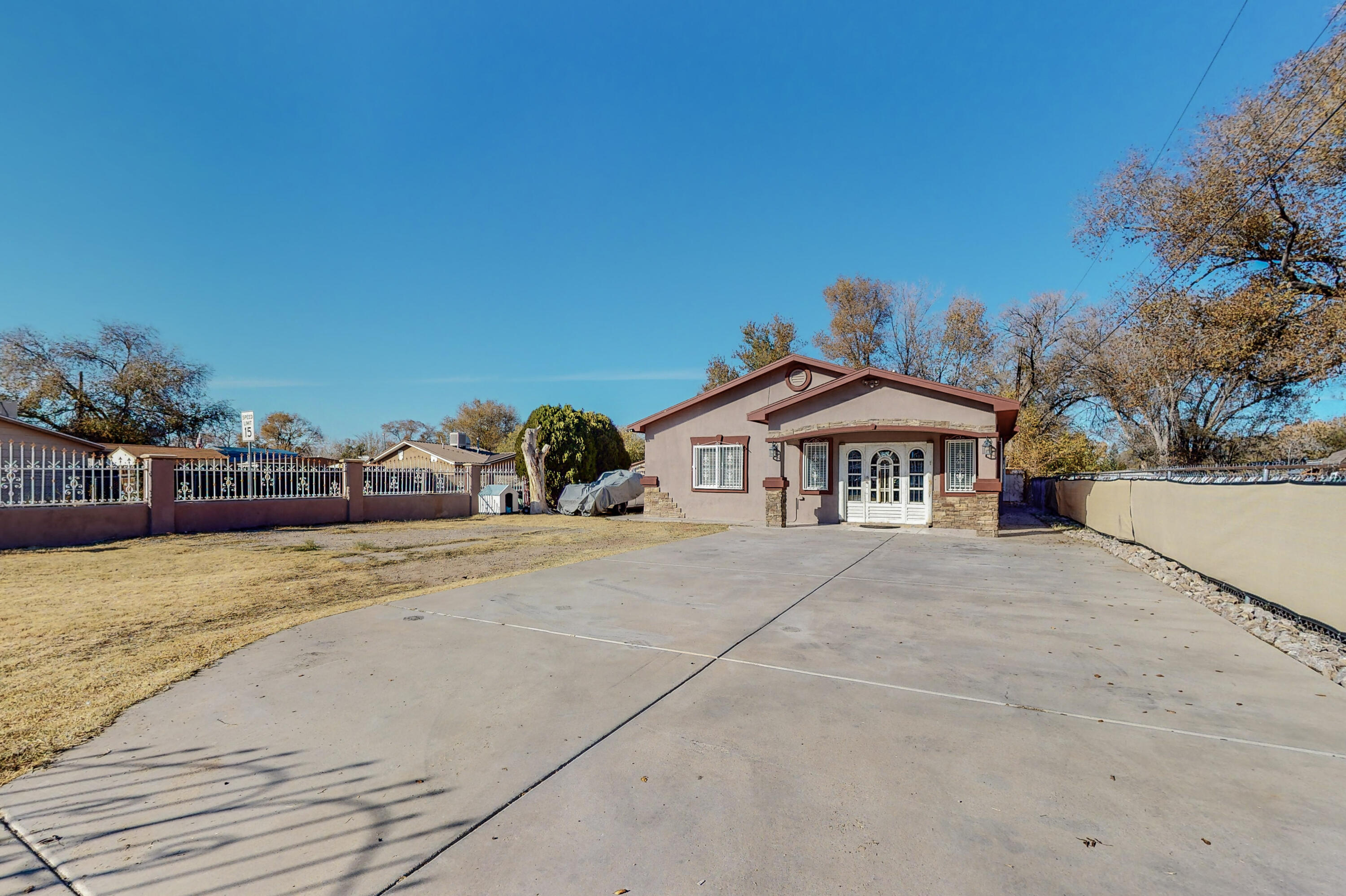 1303 BONITO Circle SW