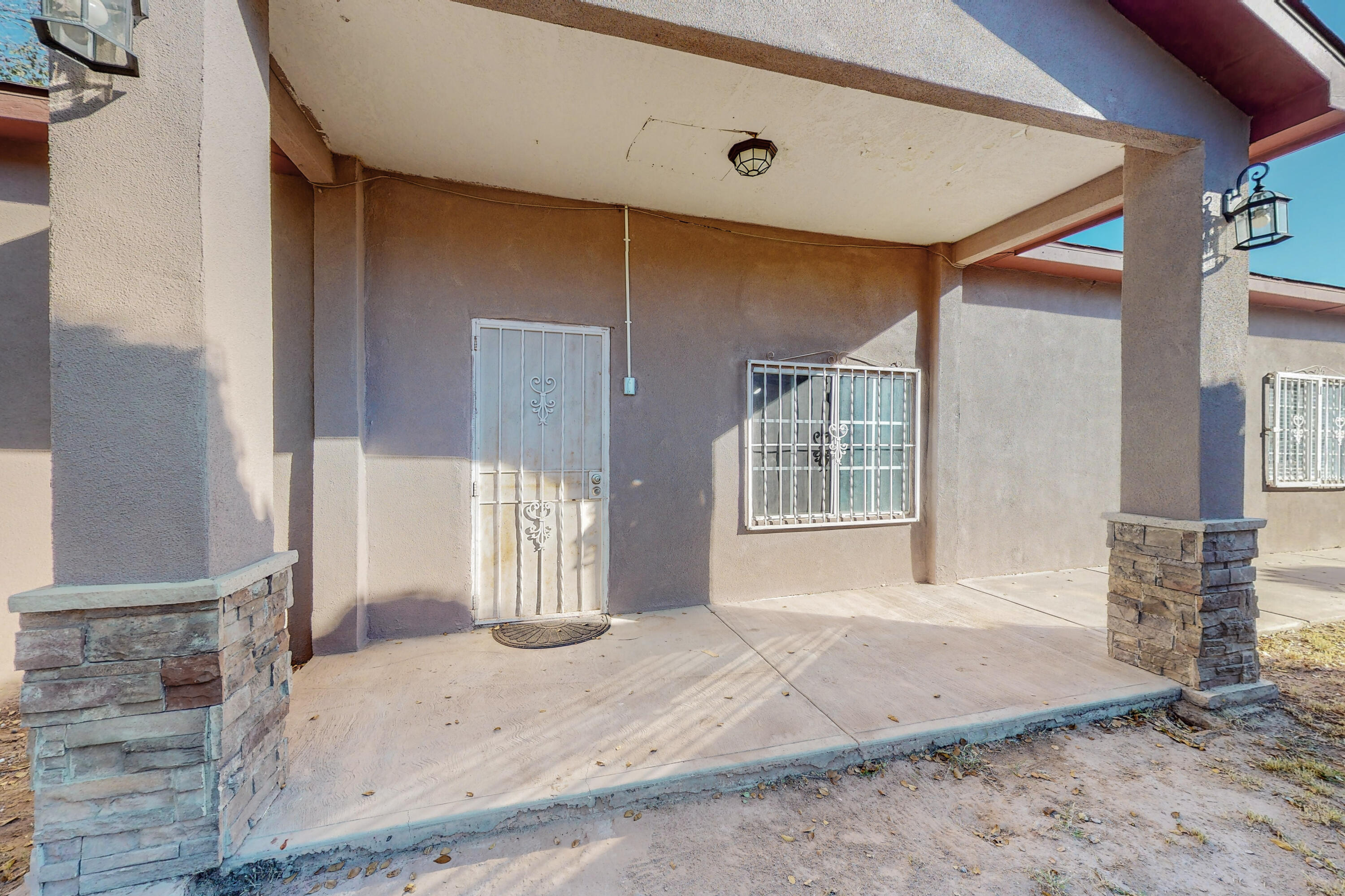 1303 BONITO Circle SW