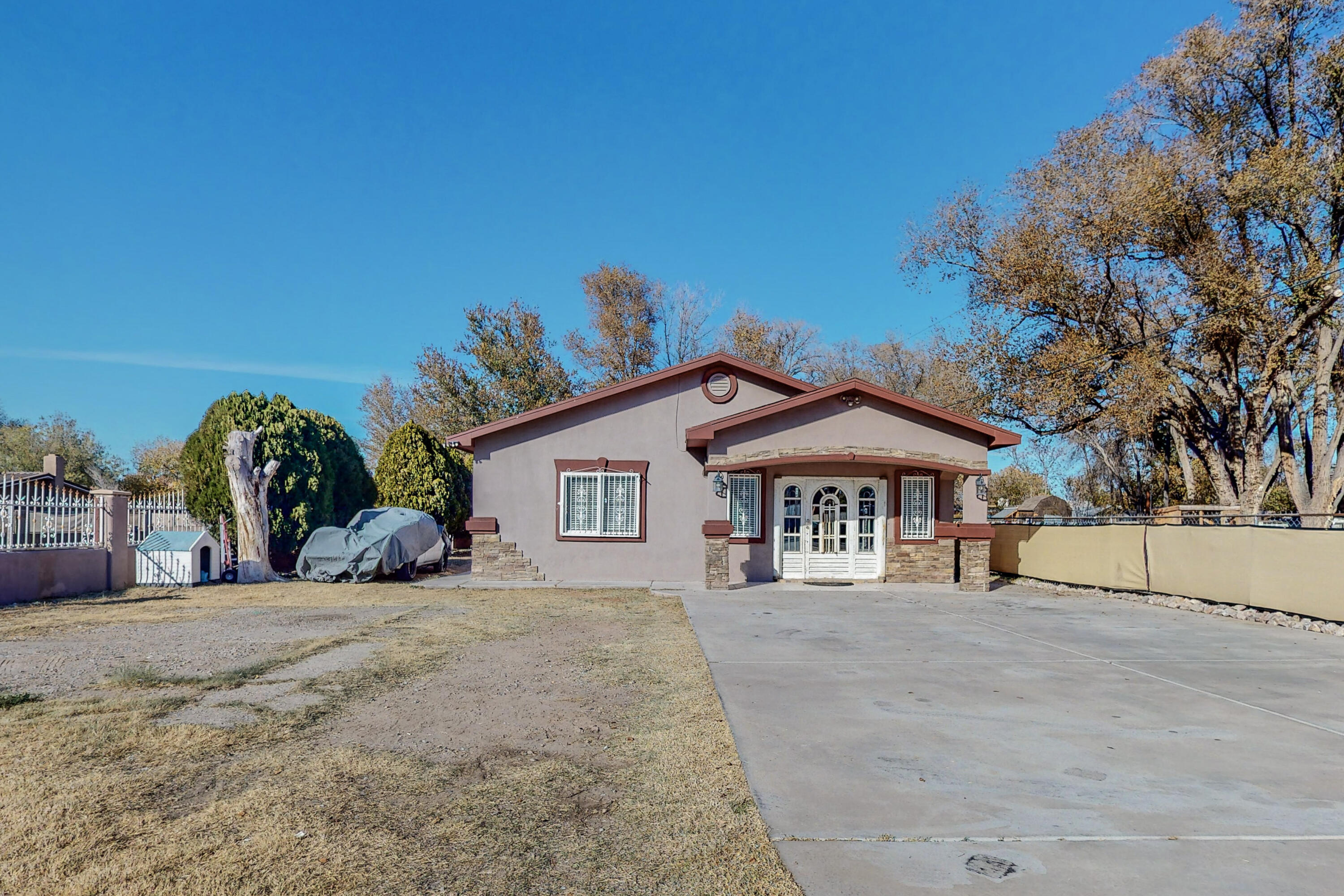 1303 BONITO Circle SW