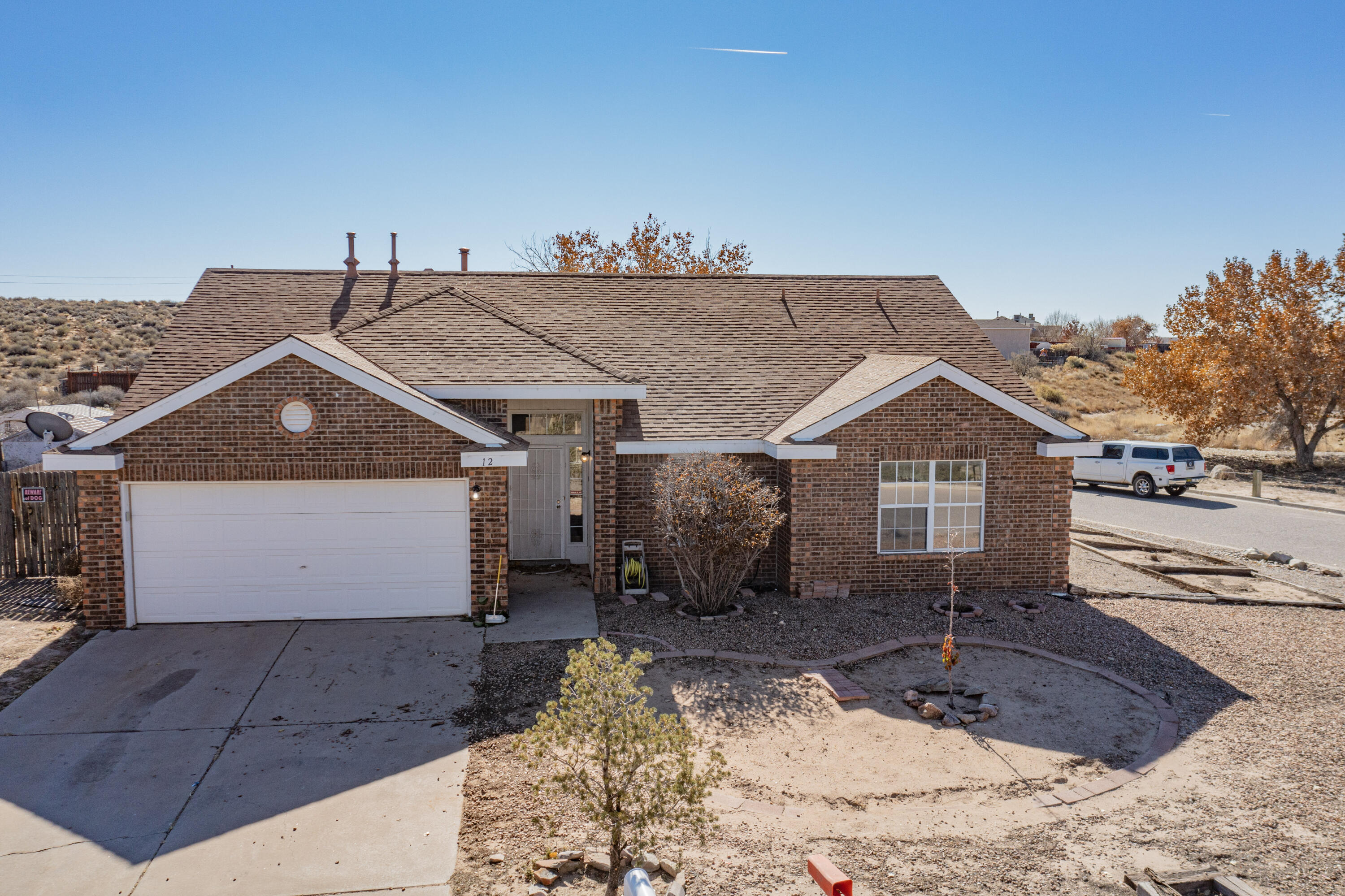 12 CEDAR Avenue