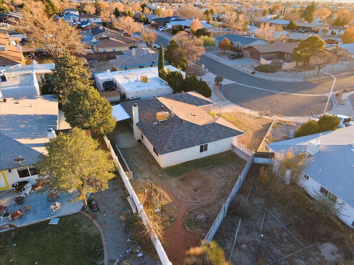 5344 VERONICA Drive NE