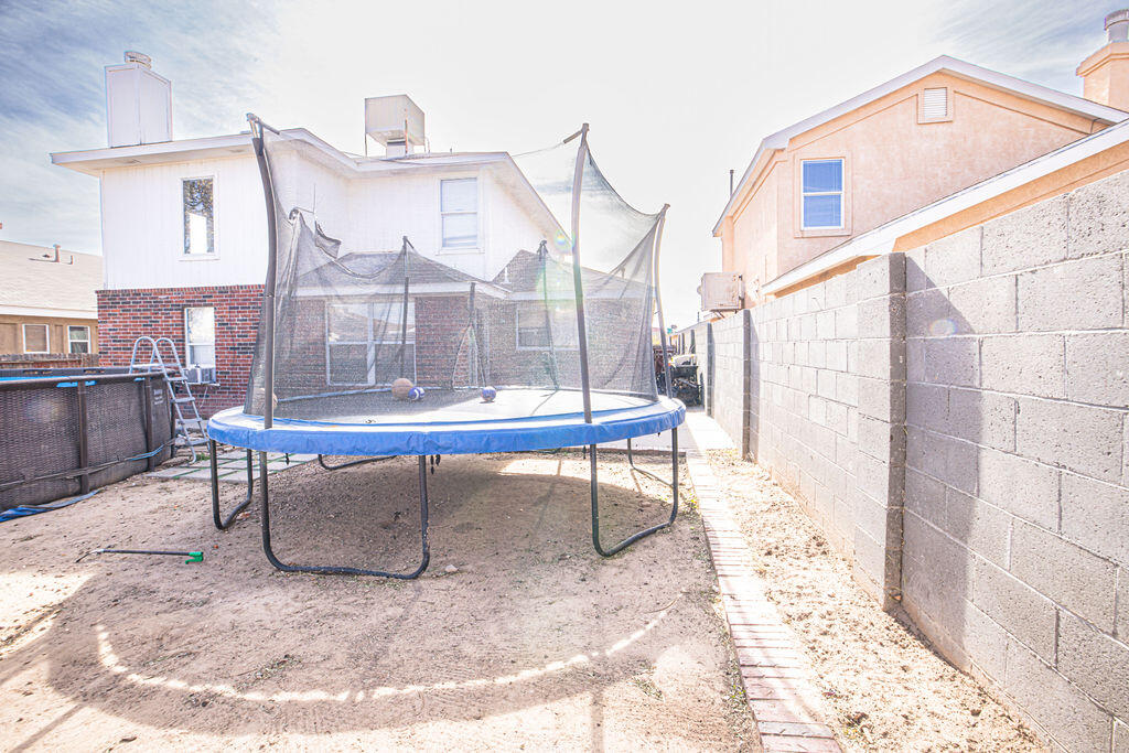 6105 SUMMERWOOD Road NW