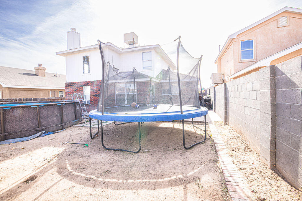 6105 SUMMERWOOD Road NW