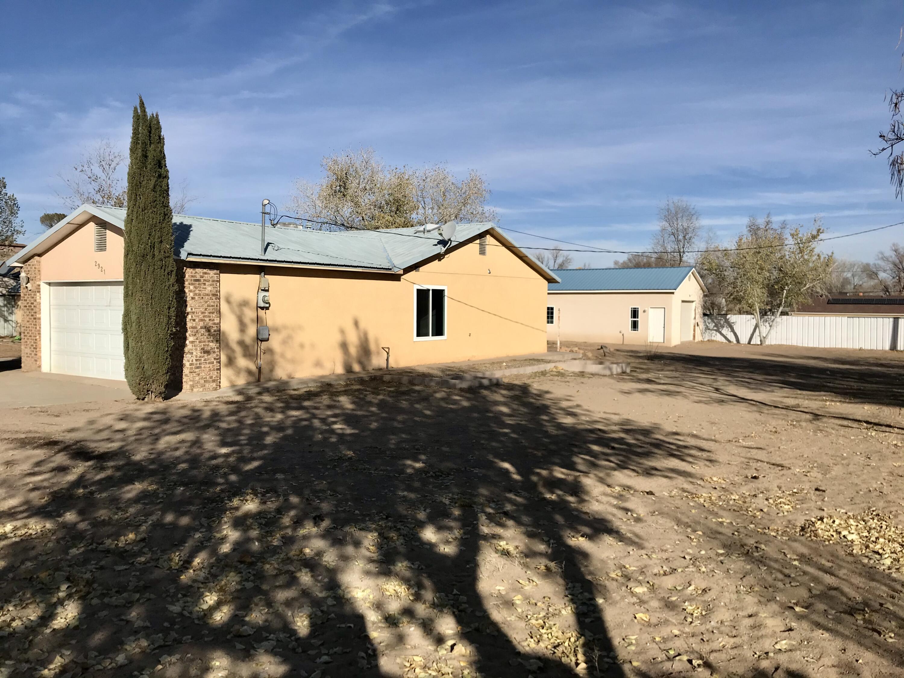 2921 MAPLEWOOD Drive SW