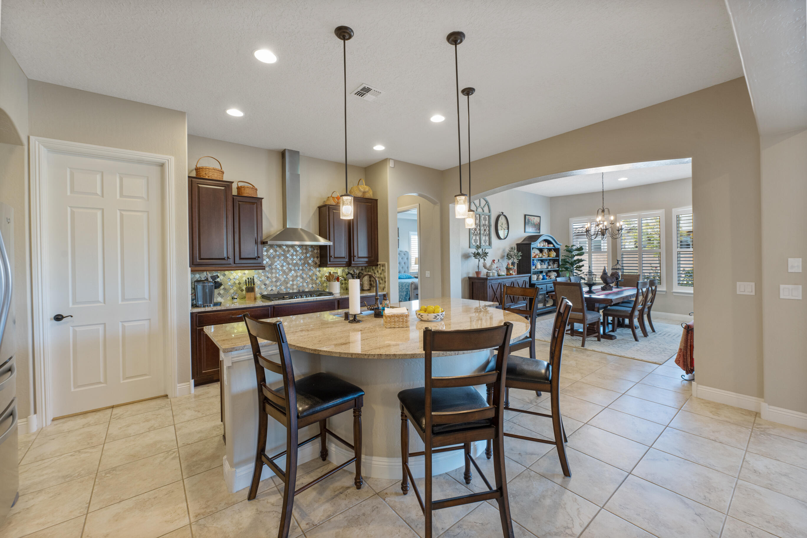 2123 GOOSE LAKE Trail NW
