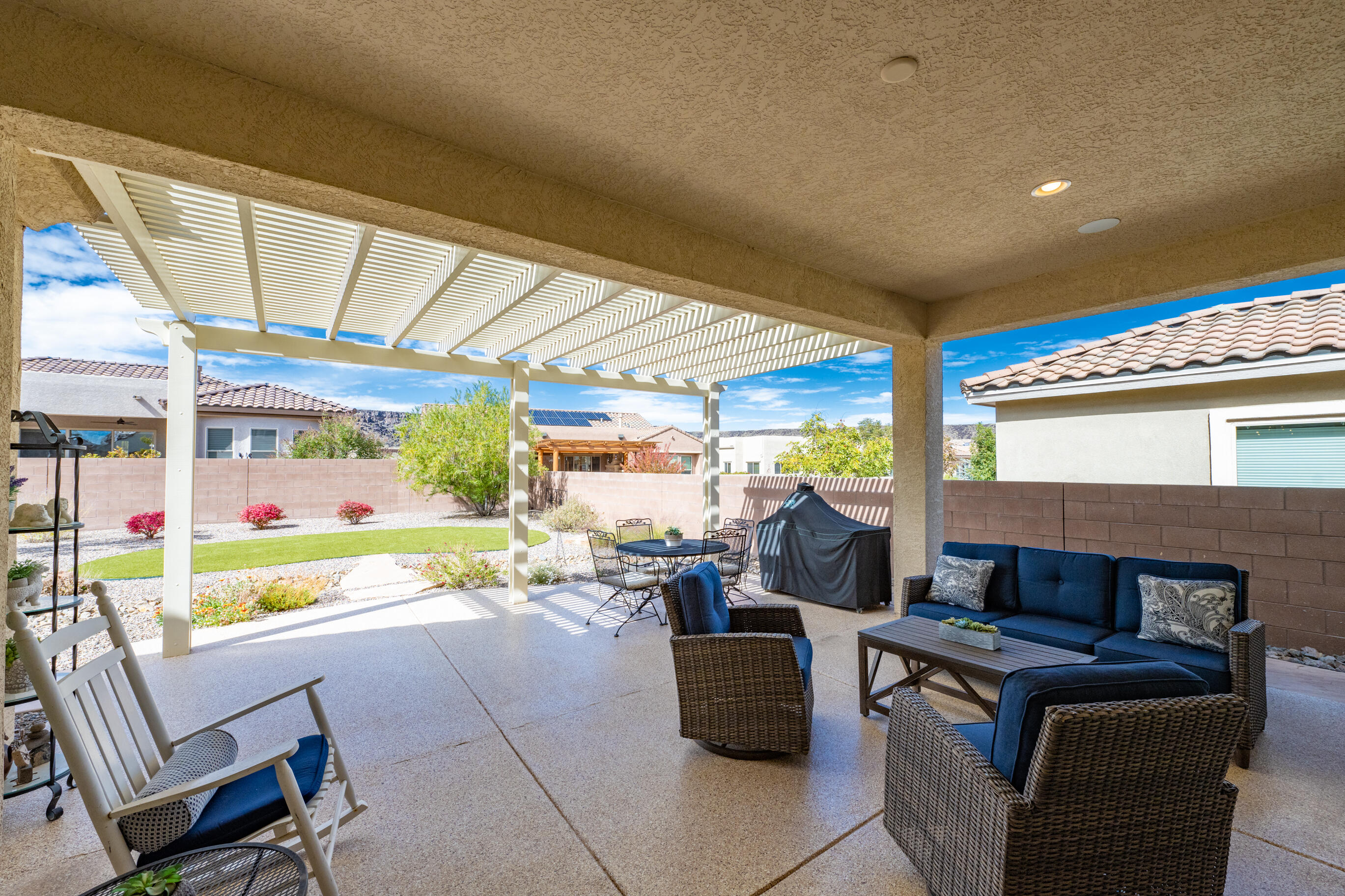 2123 GOOSE LAKE Trail NW