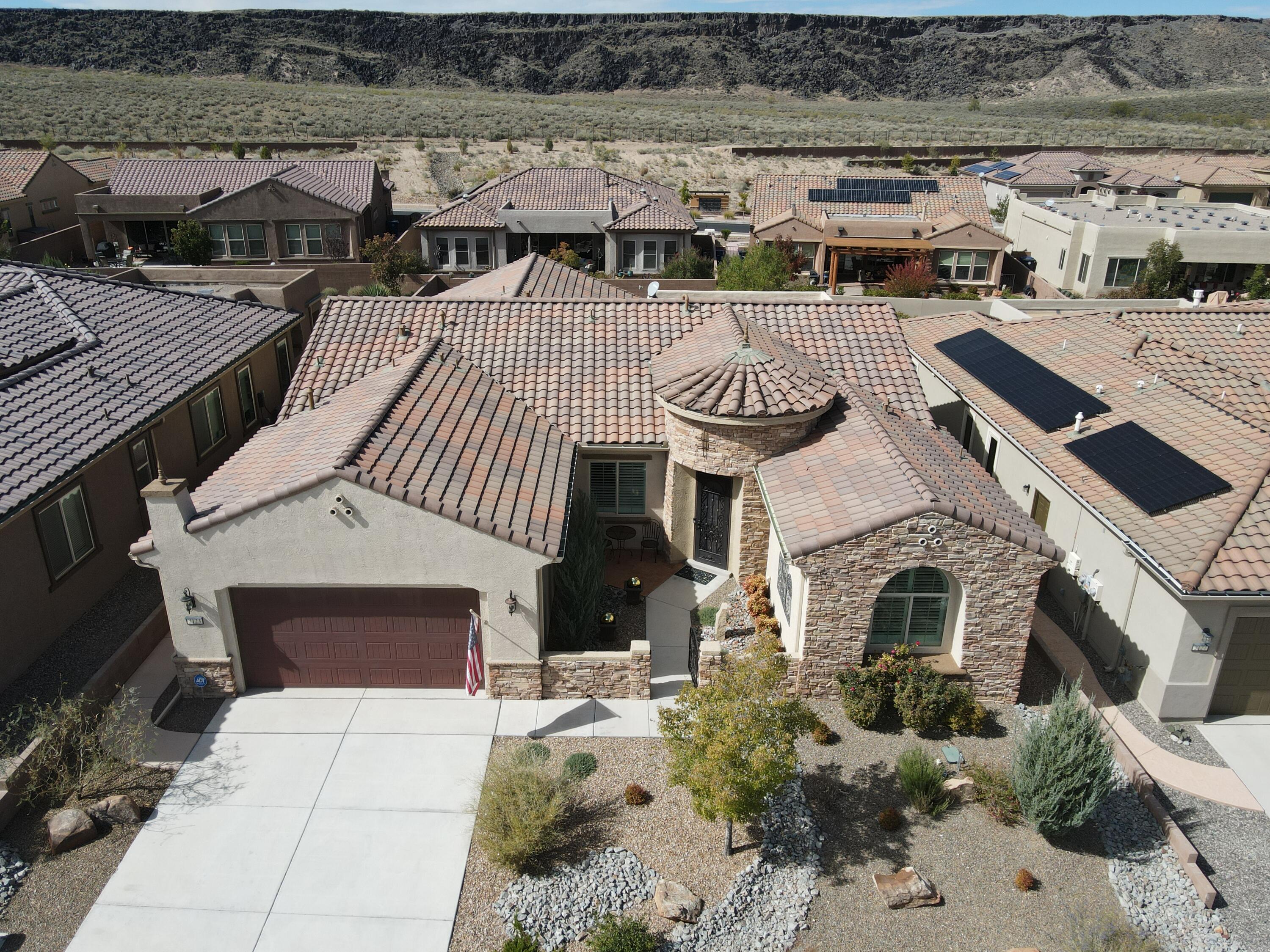 2123 GOOSE LAKE Trail NW