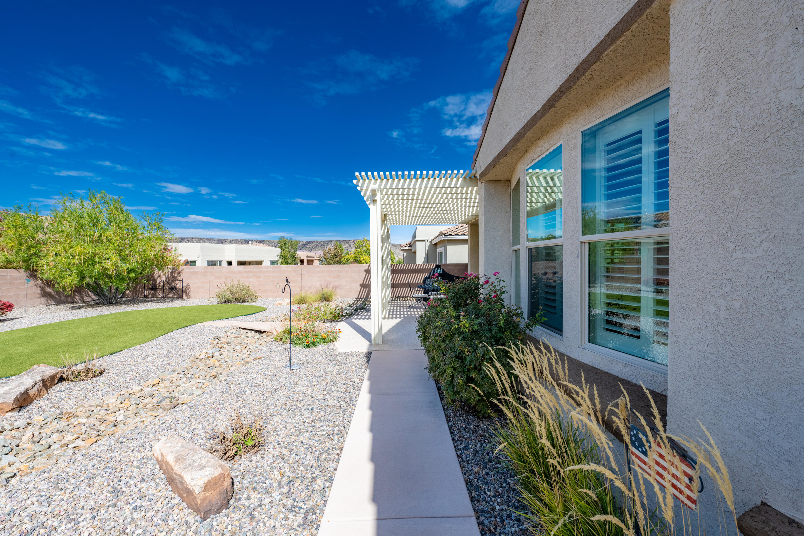 2123 GOOSE LAKE Trail NW