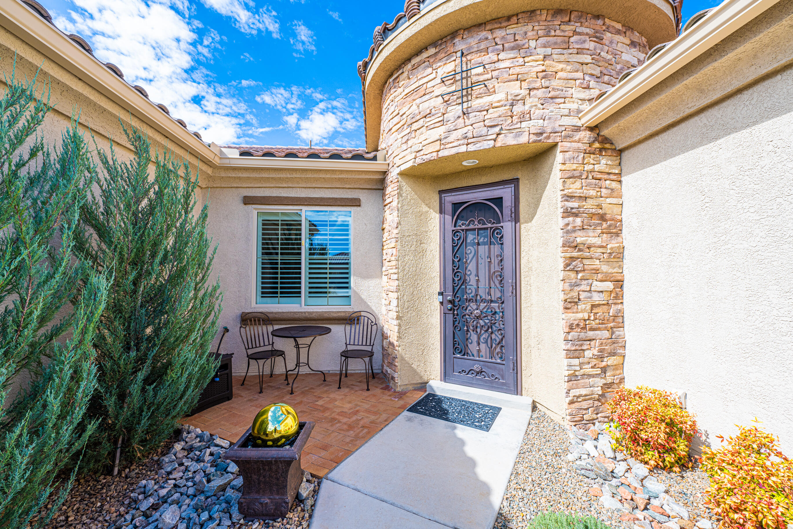 2123 GOOSE LAKE Trail NW