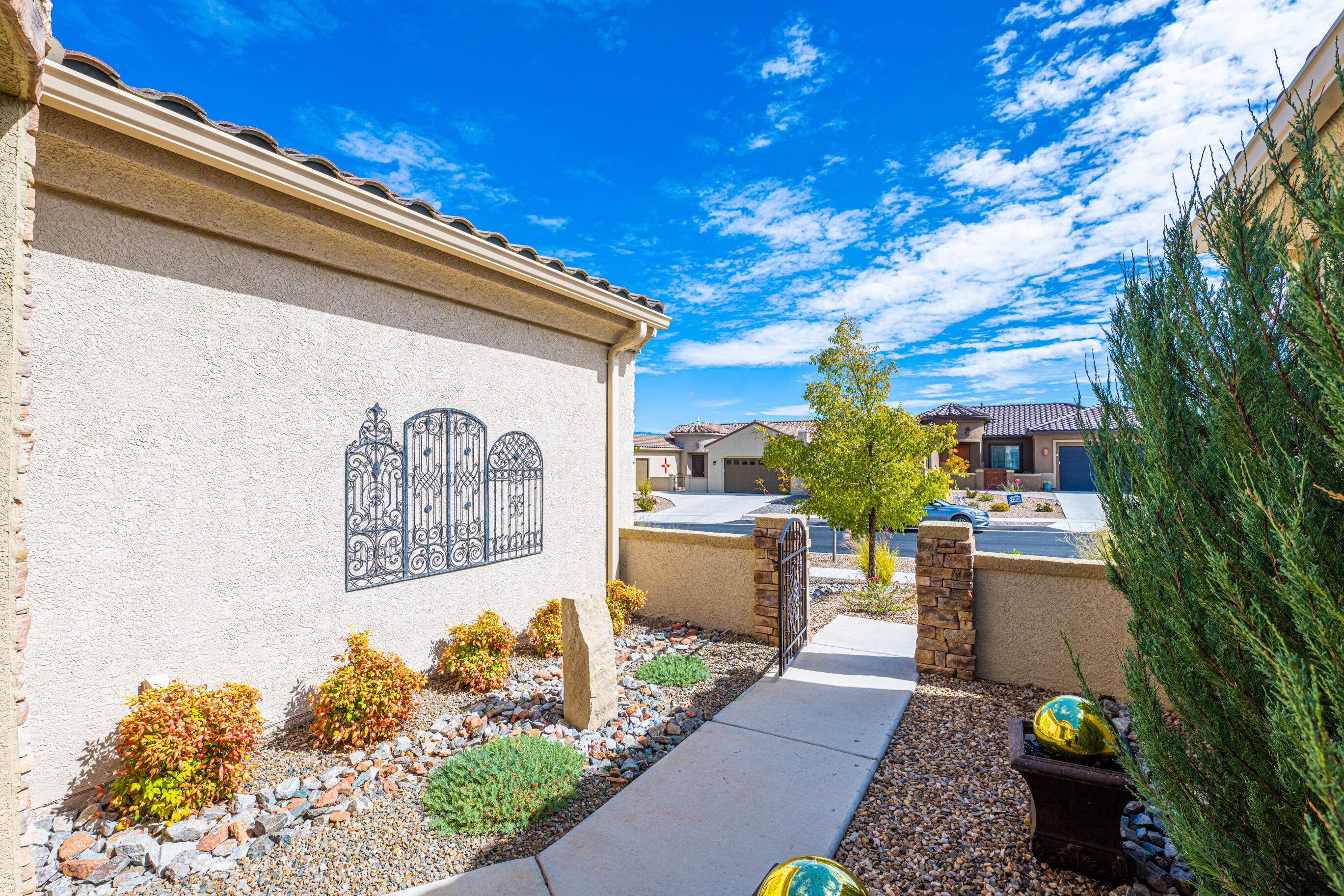 2123 GOOSE LAKE Trail NW