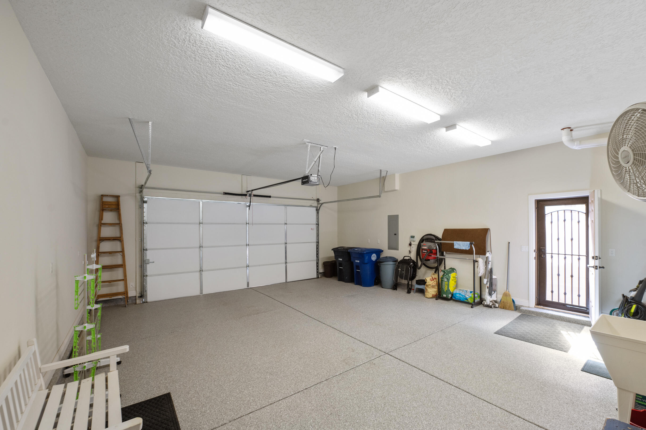 2123 GOOSE LAKE Trail NW