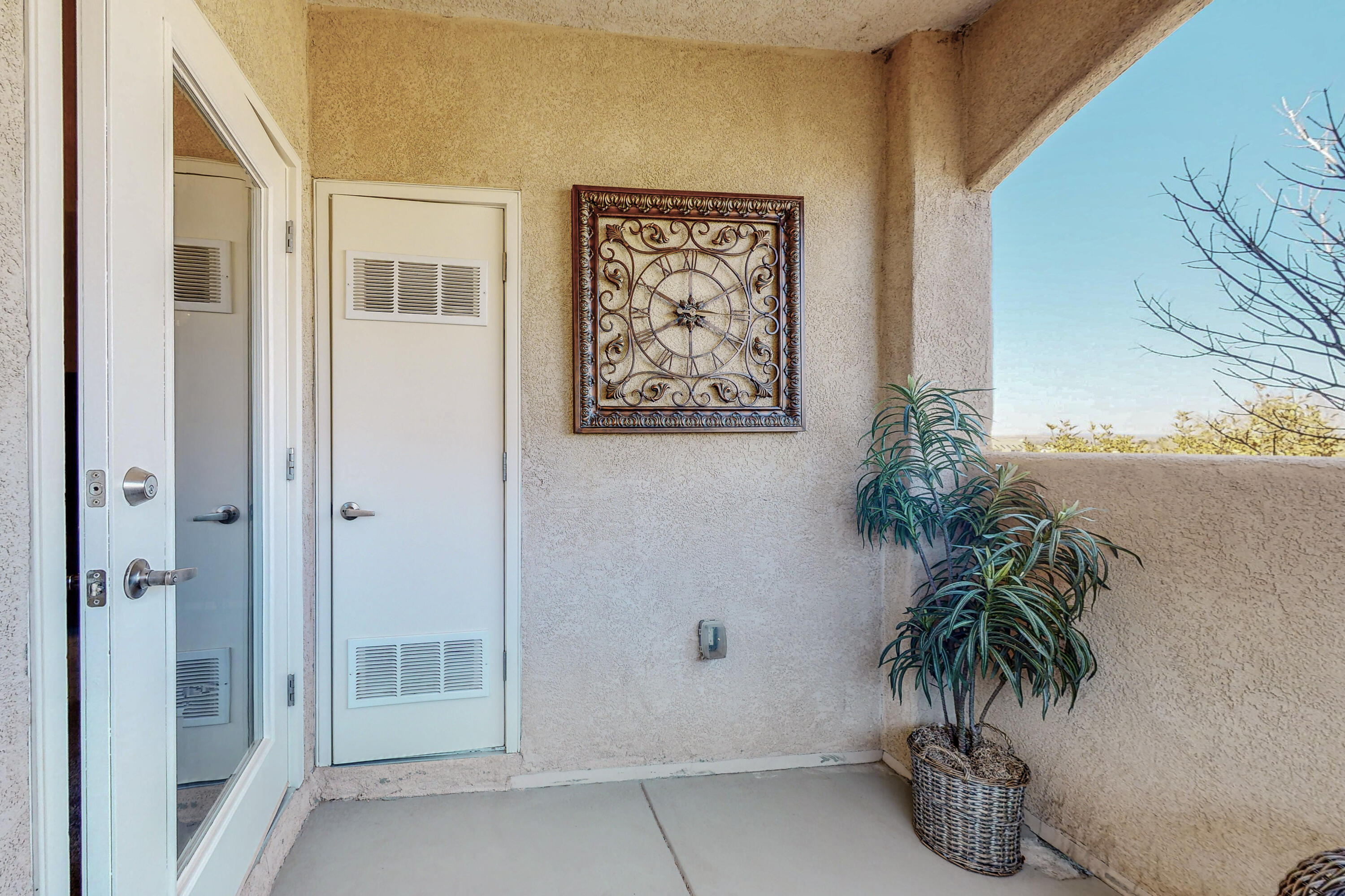 6800 Vista Del Norte Road NE Unit: 1421