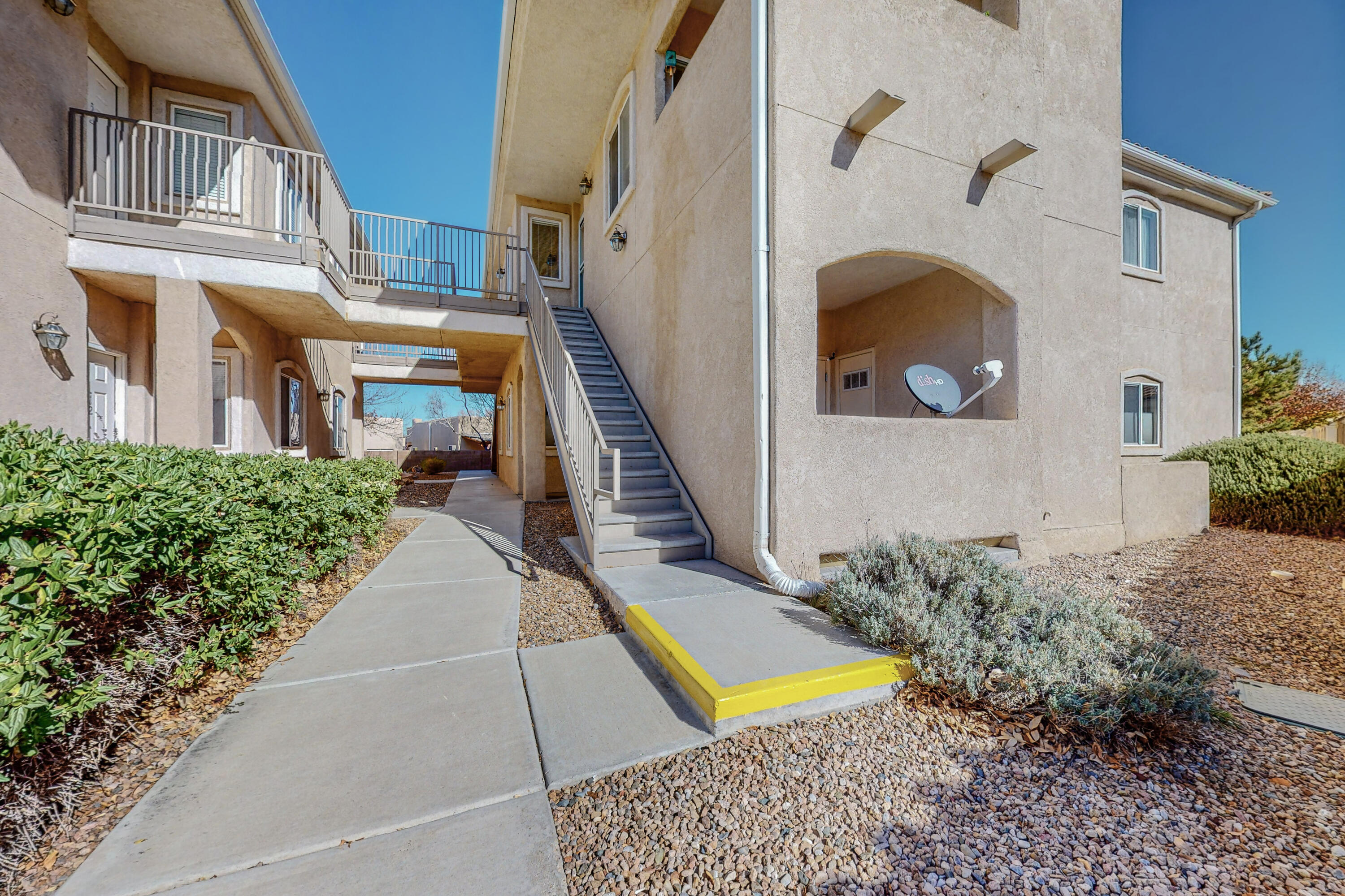 6800 Vista Del Norte Road NE Unit: 1421