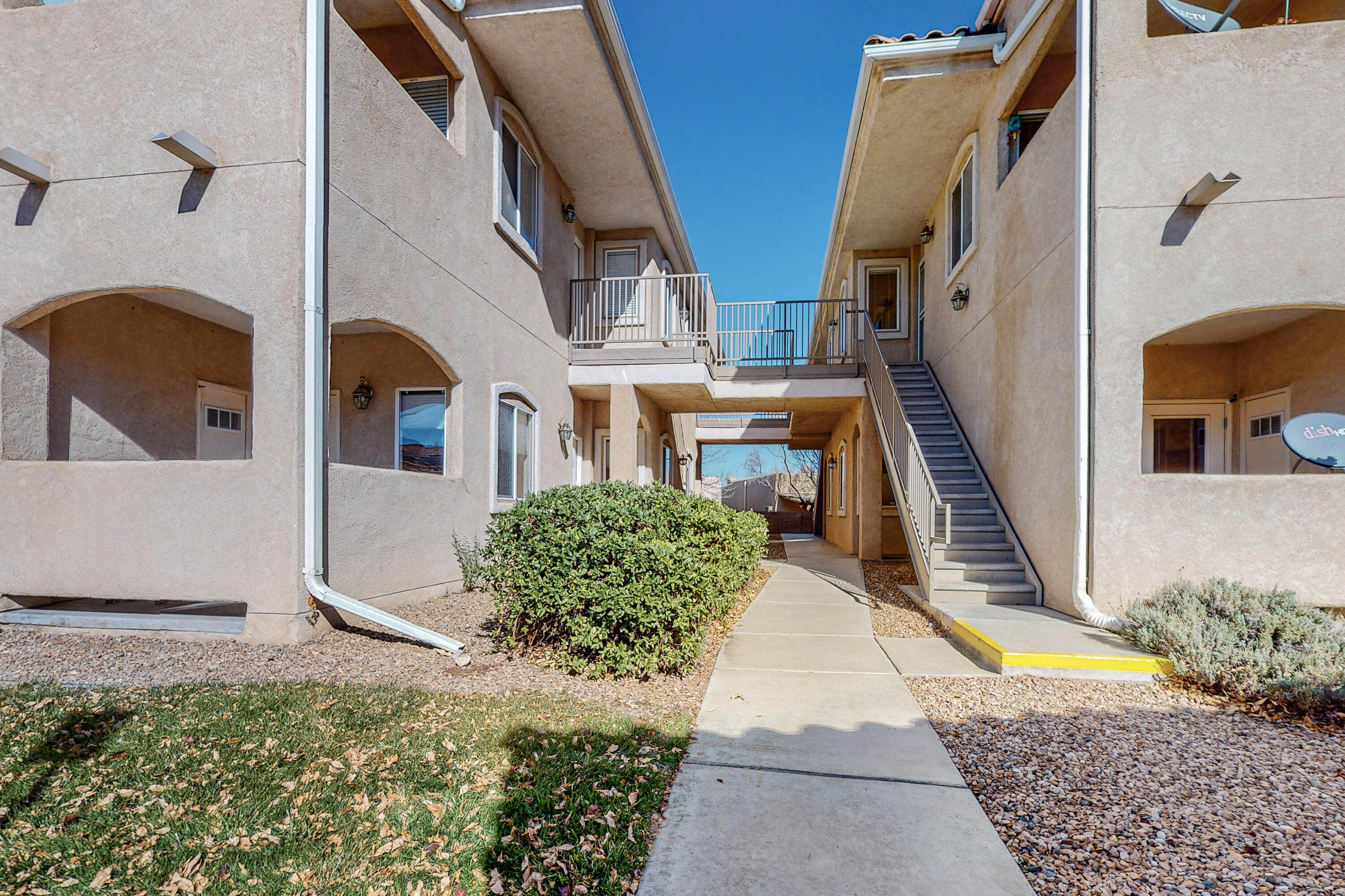 6800 Vista Del Norte Road NE Unit: 1421