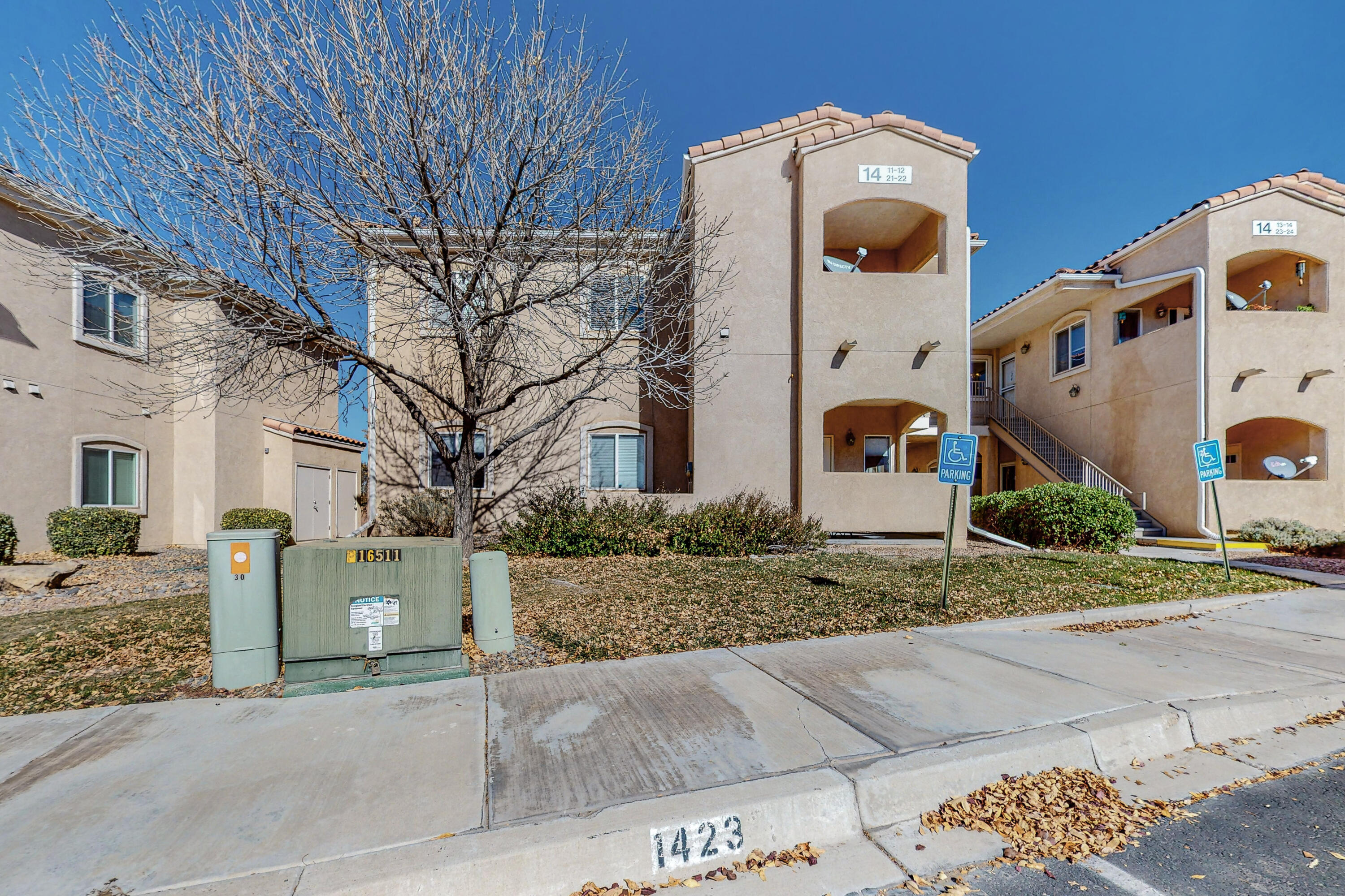 6800 Vista Del Norte Road NE Unit: 1421