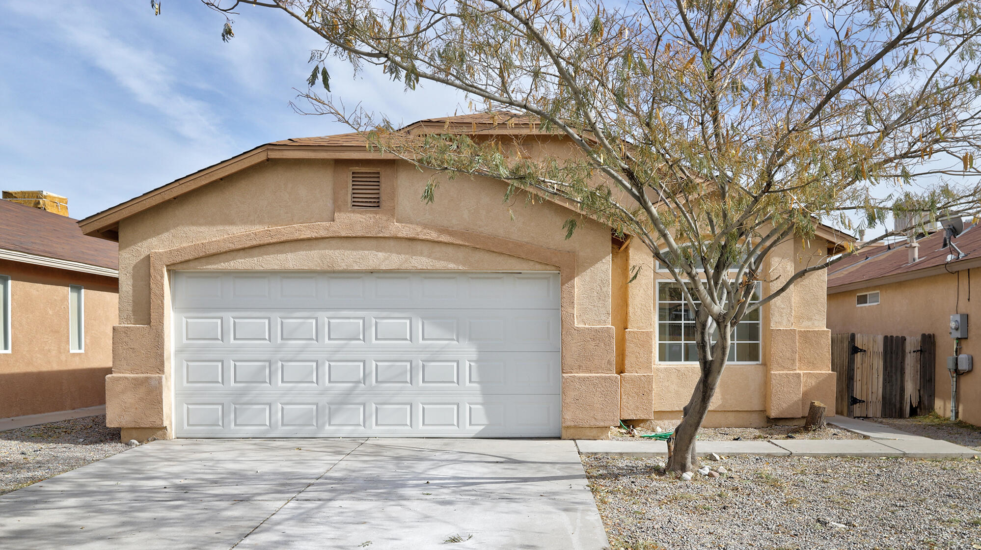 412 CACTUS POINT Drive SW