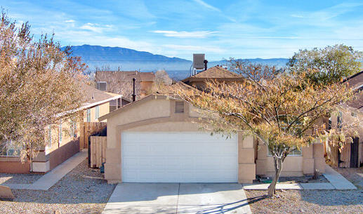 412 CACTUS POINT Drive SW