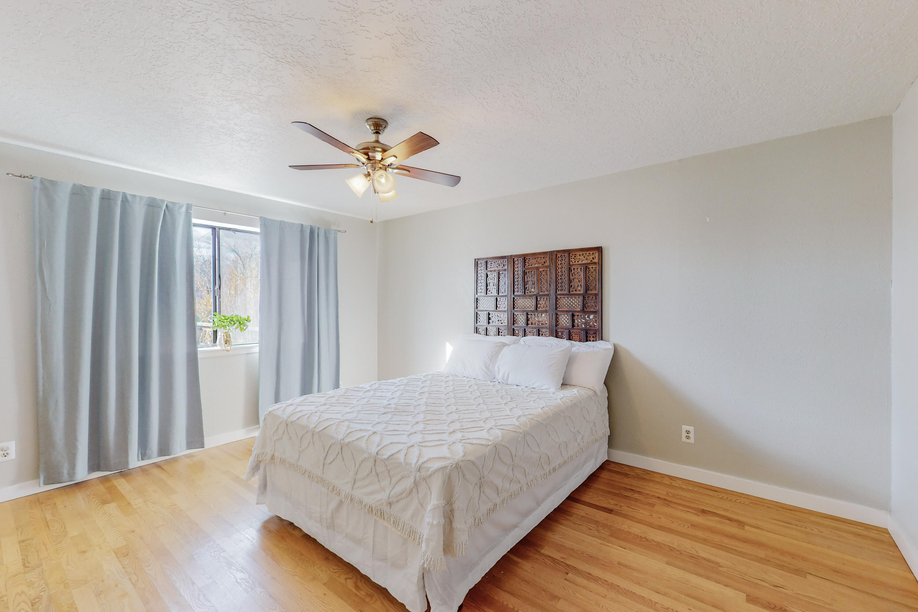 1332 Van Cleave Road NW