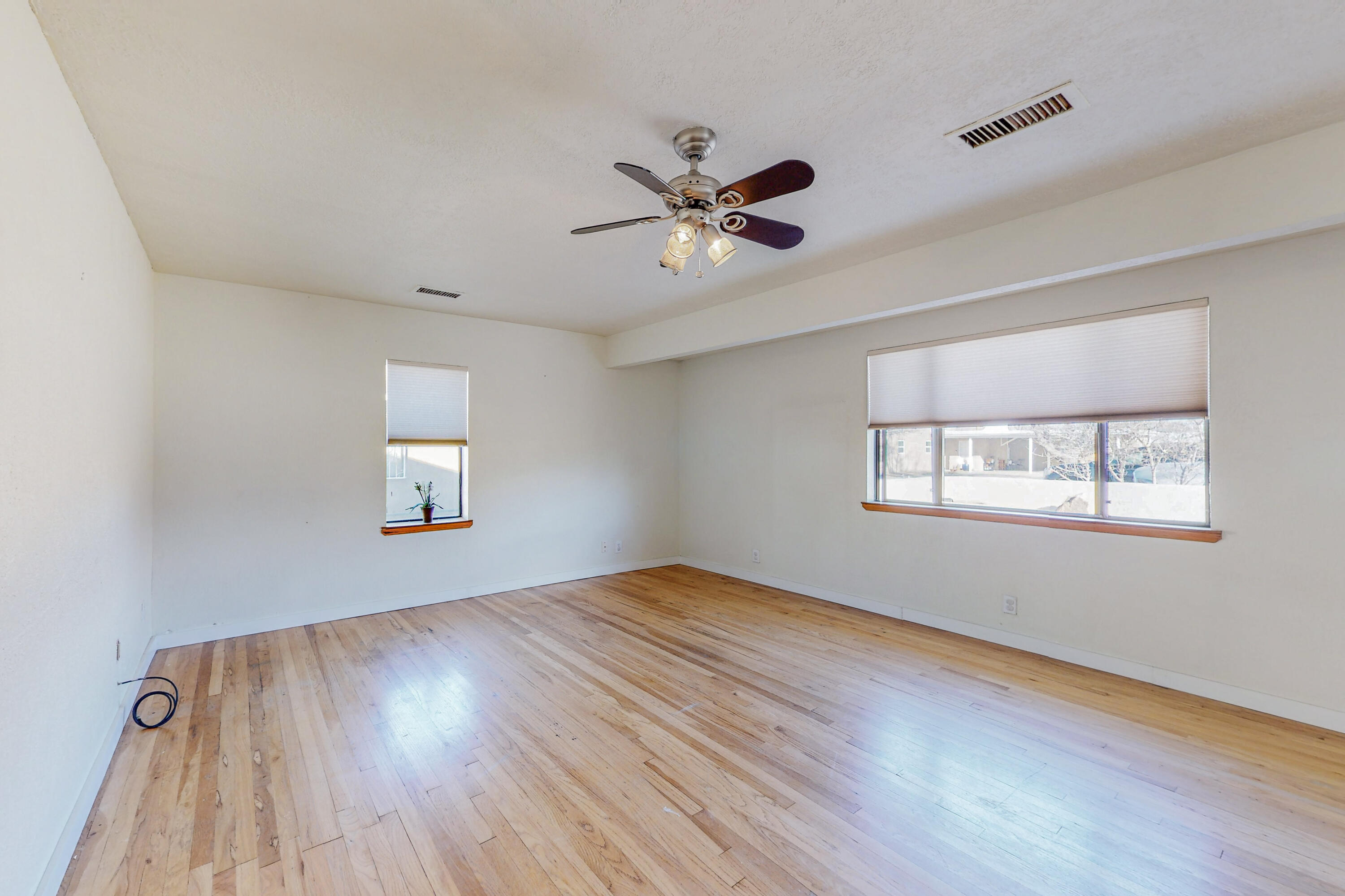 1332 Van Cleave Road NW
