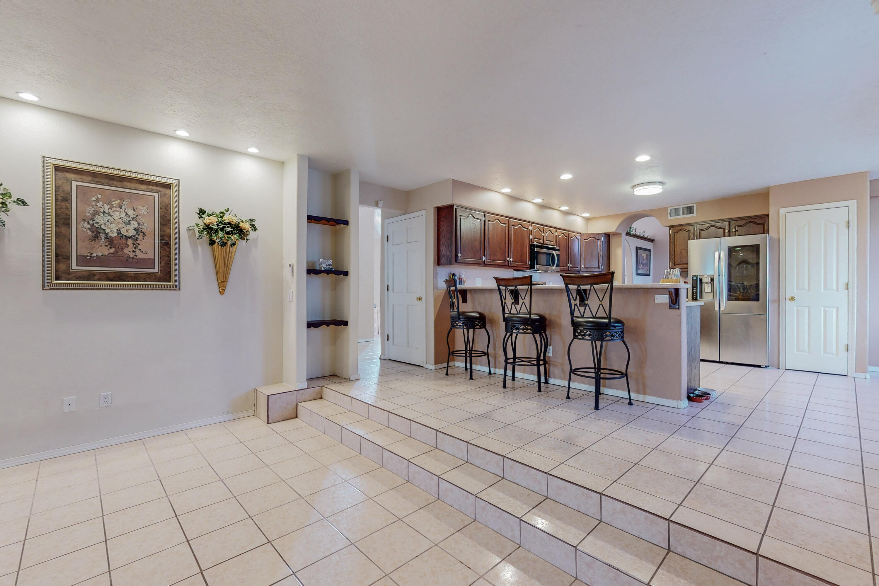 5773 NIESE Drive SW