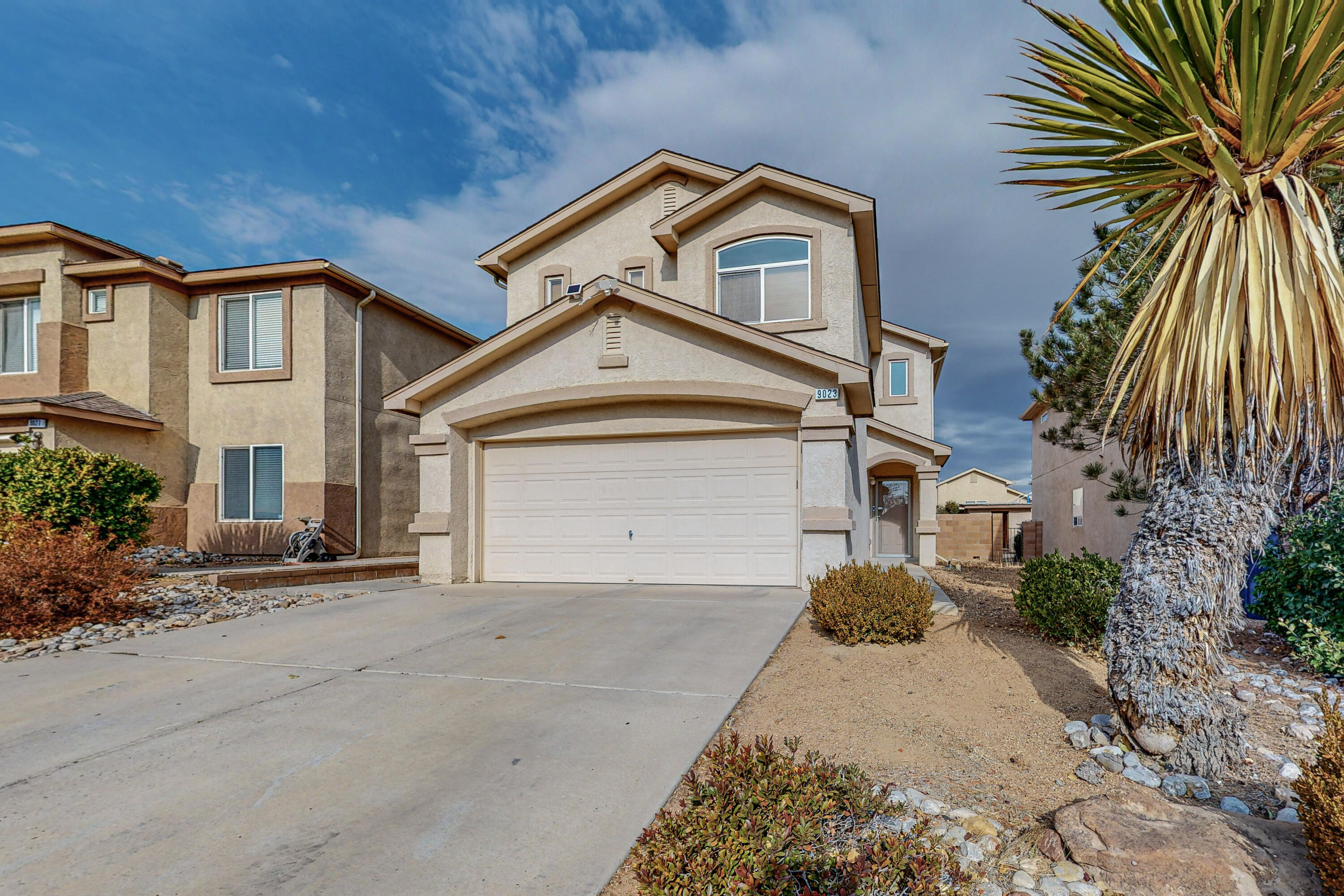 9023 LOWER MEADOW Trail SW
