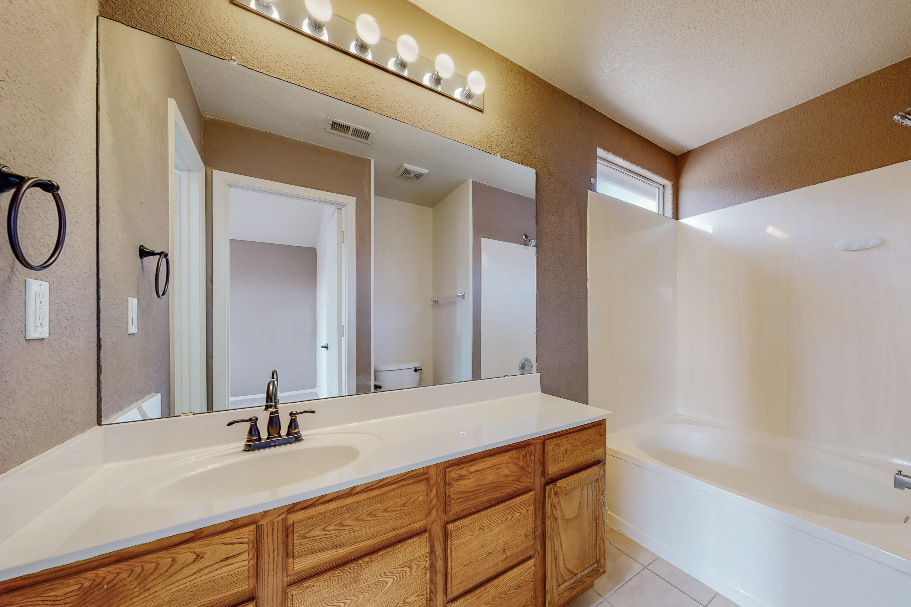 9023 LOWER MEADOW Trail SW