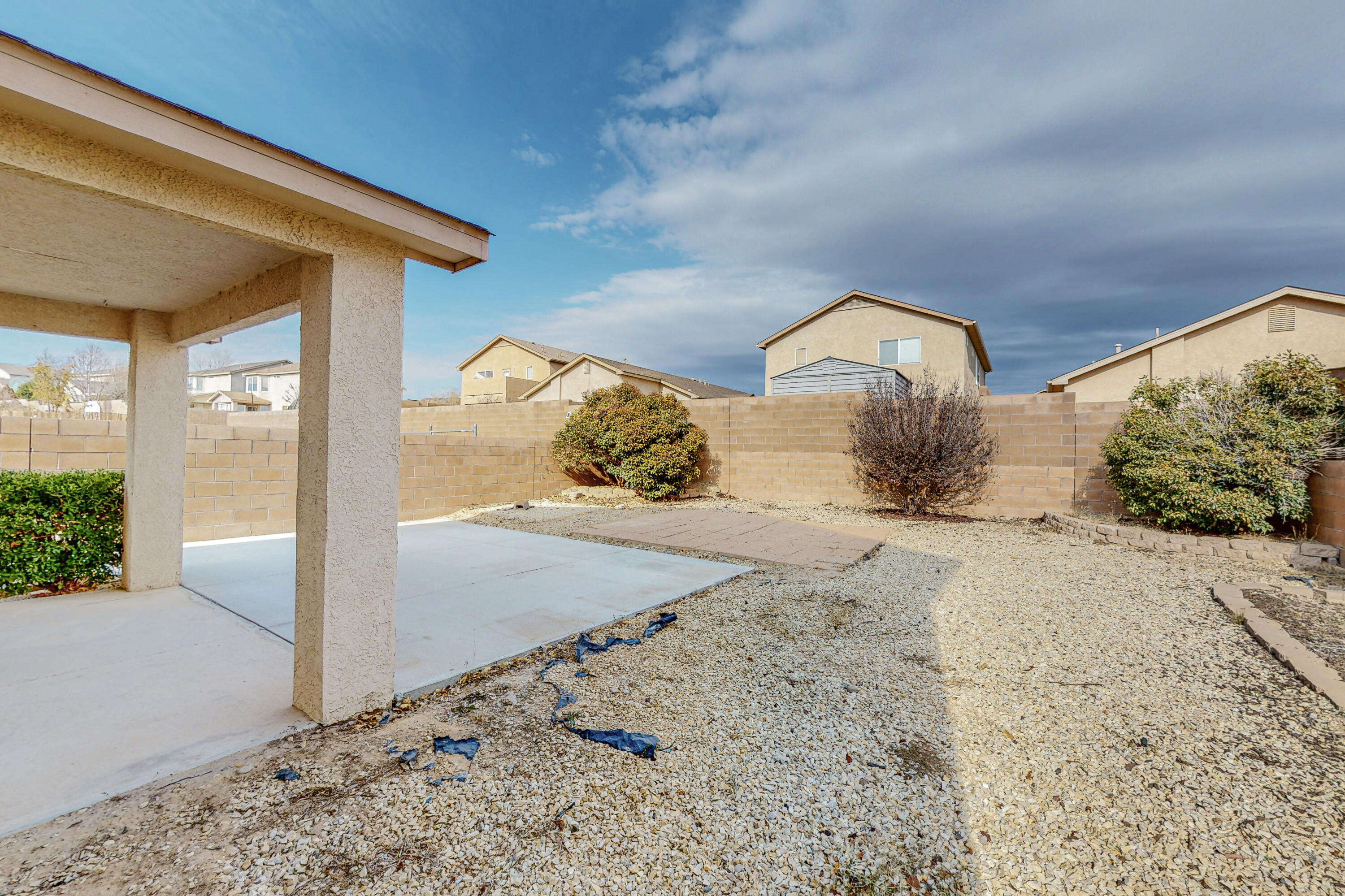 9023 LOWER MEADOW Trail SW