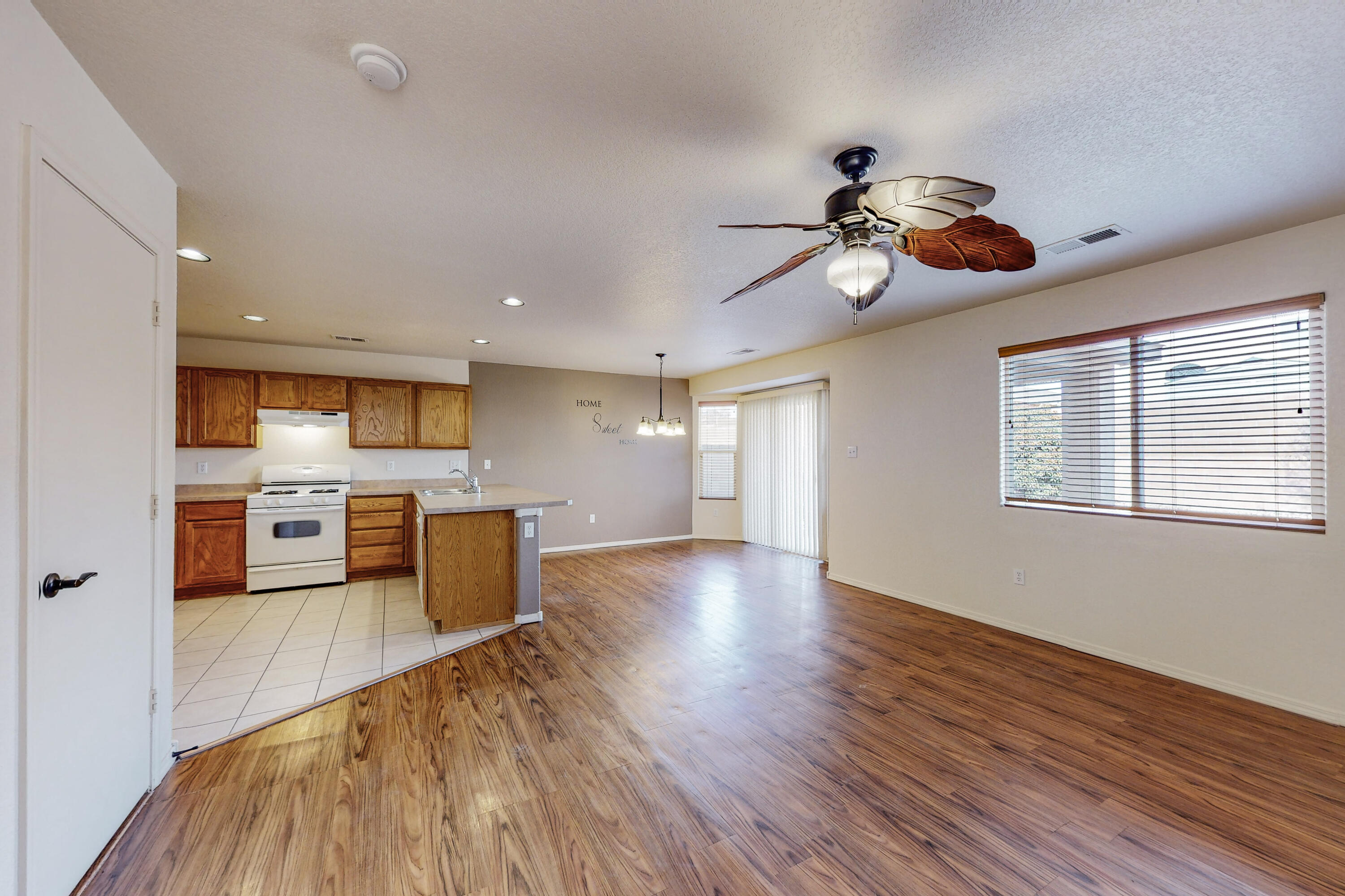 9023 LOWER MEADOW Trail SW