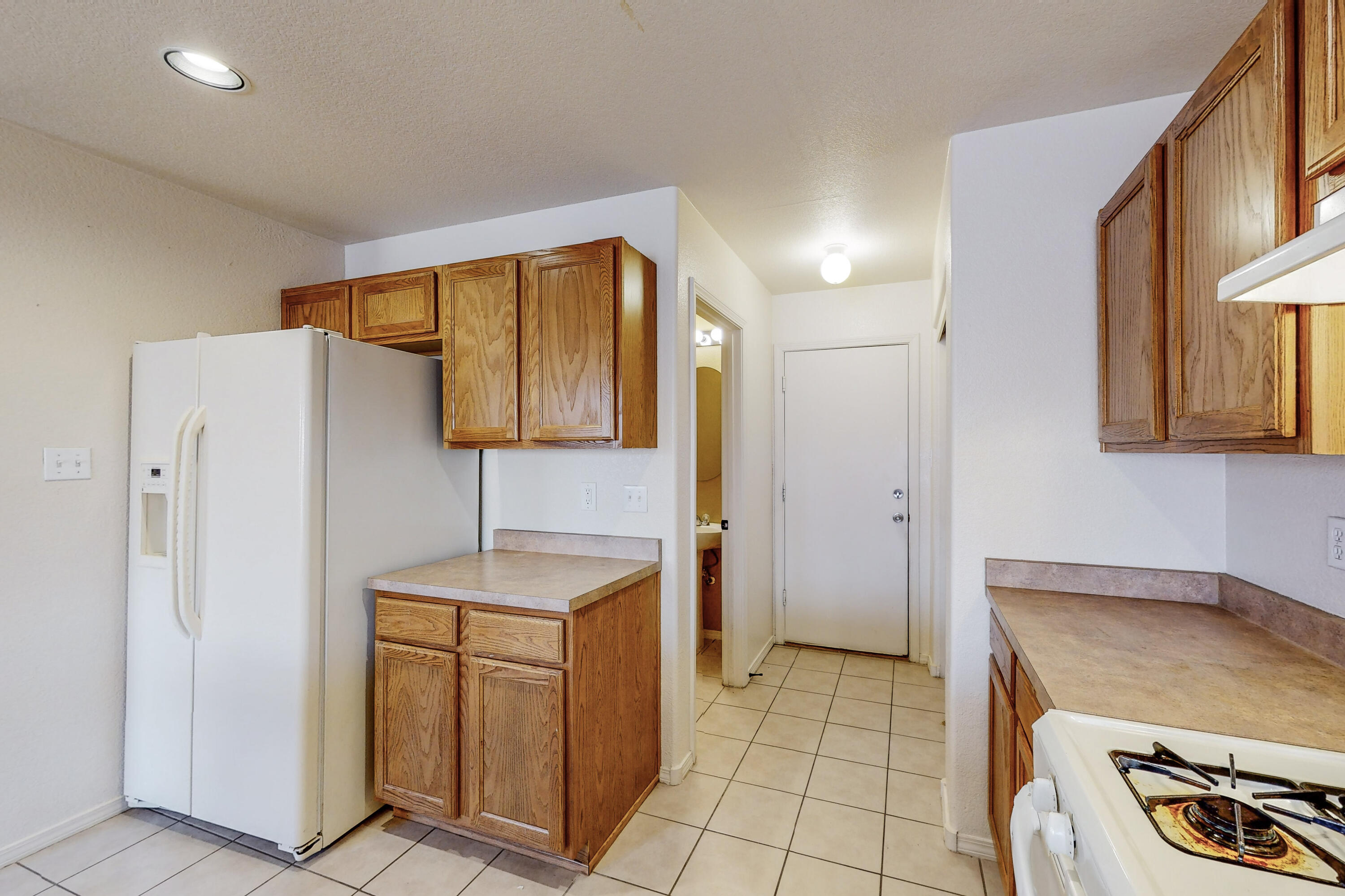 9023 LOWER MEADOW Trail SW
