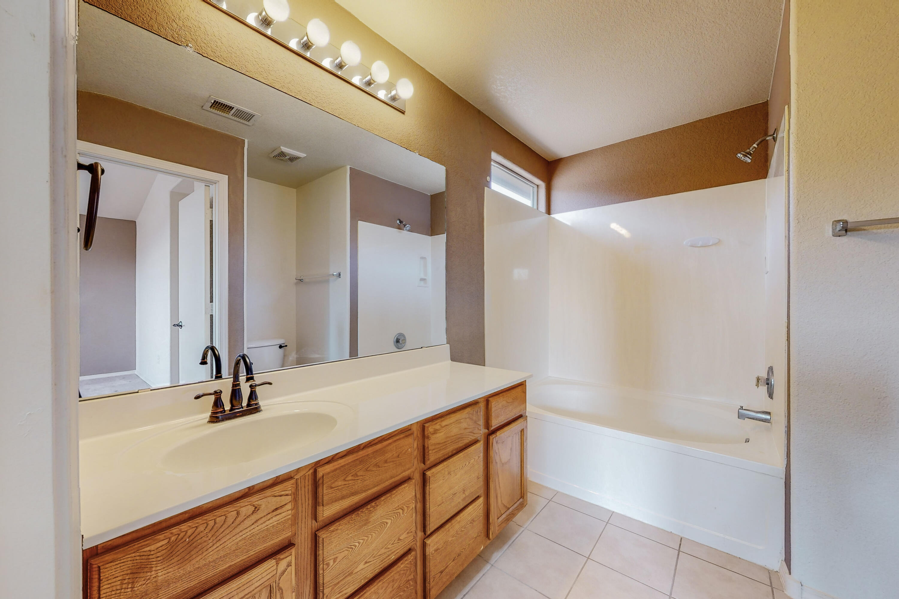 9023 LOWER MEADOW Trail SW