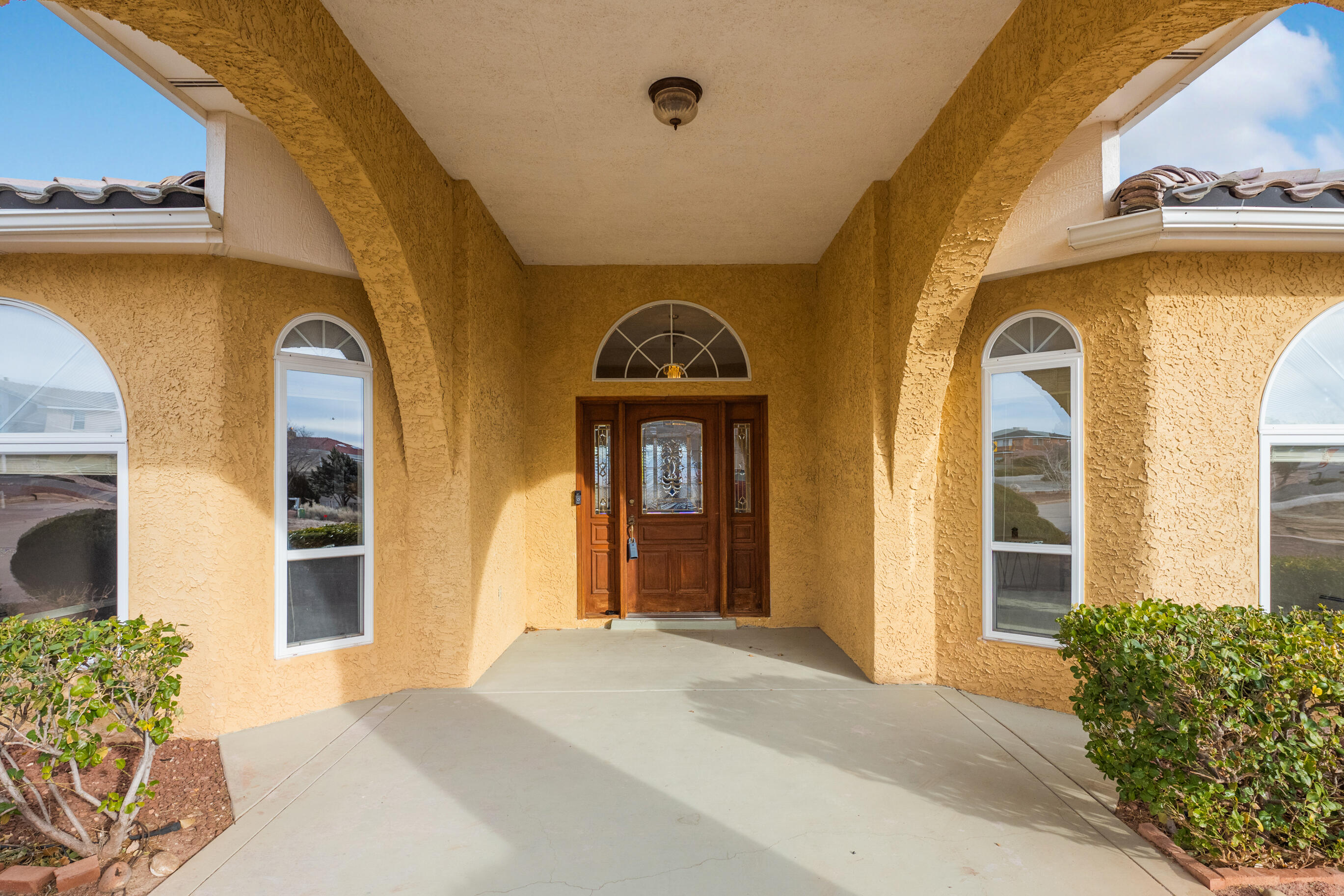 1170 CRESTVIEW Drive