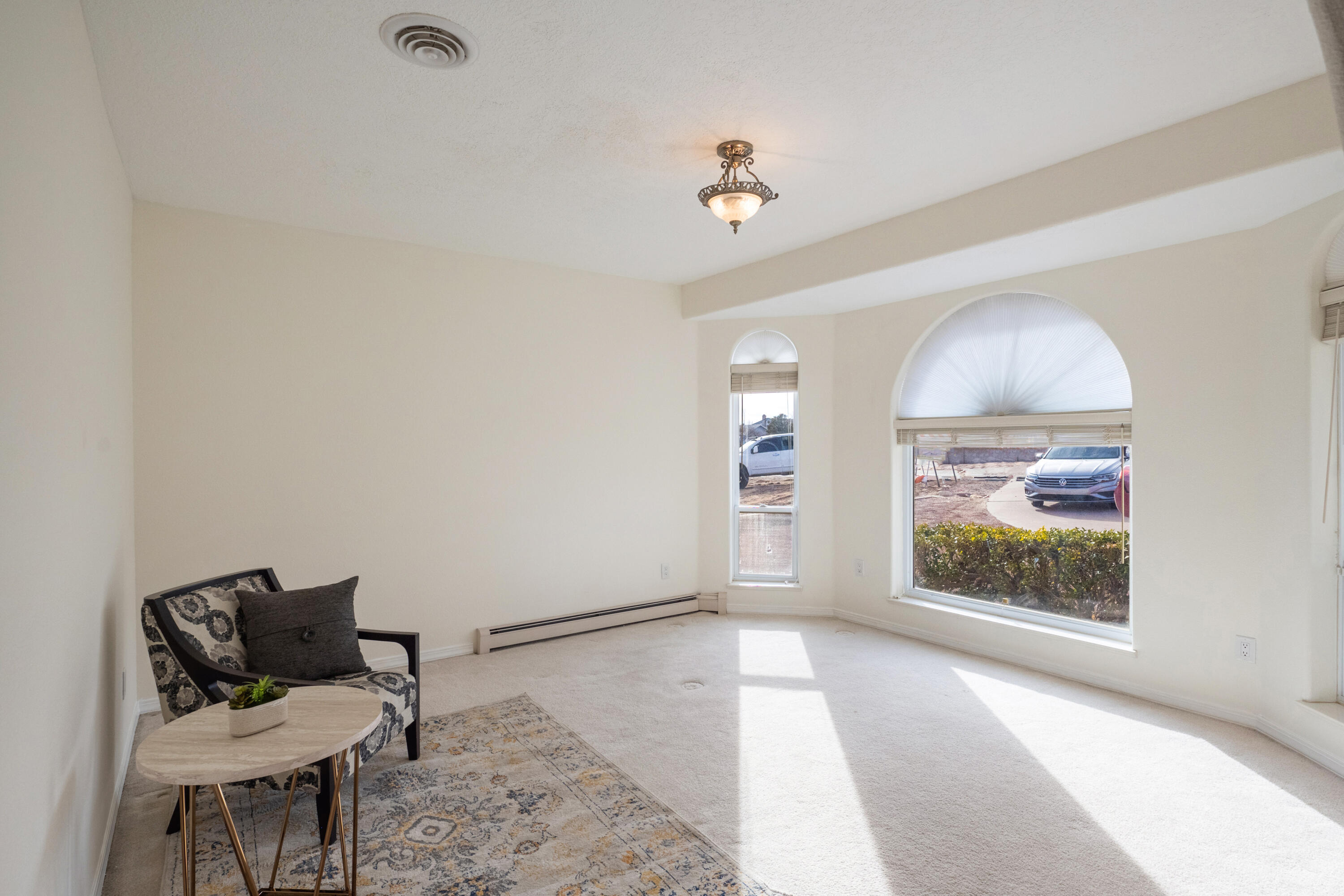 1170 CRESTVIEW Drive