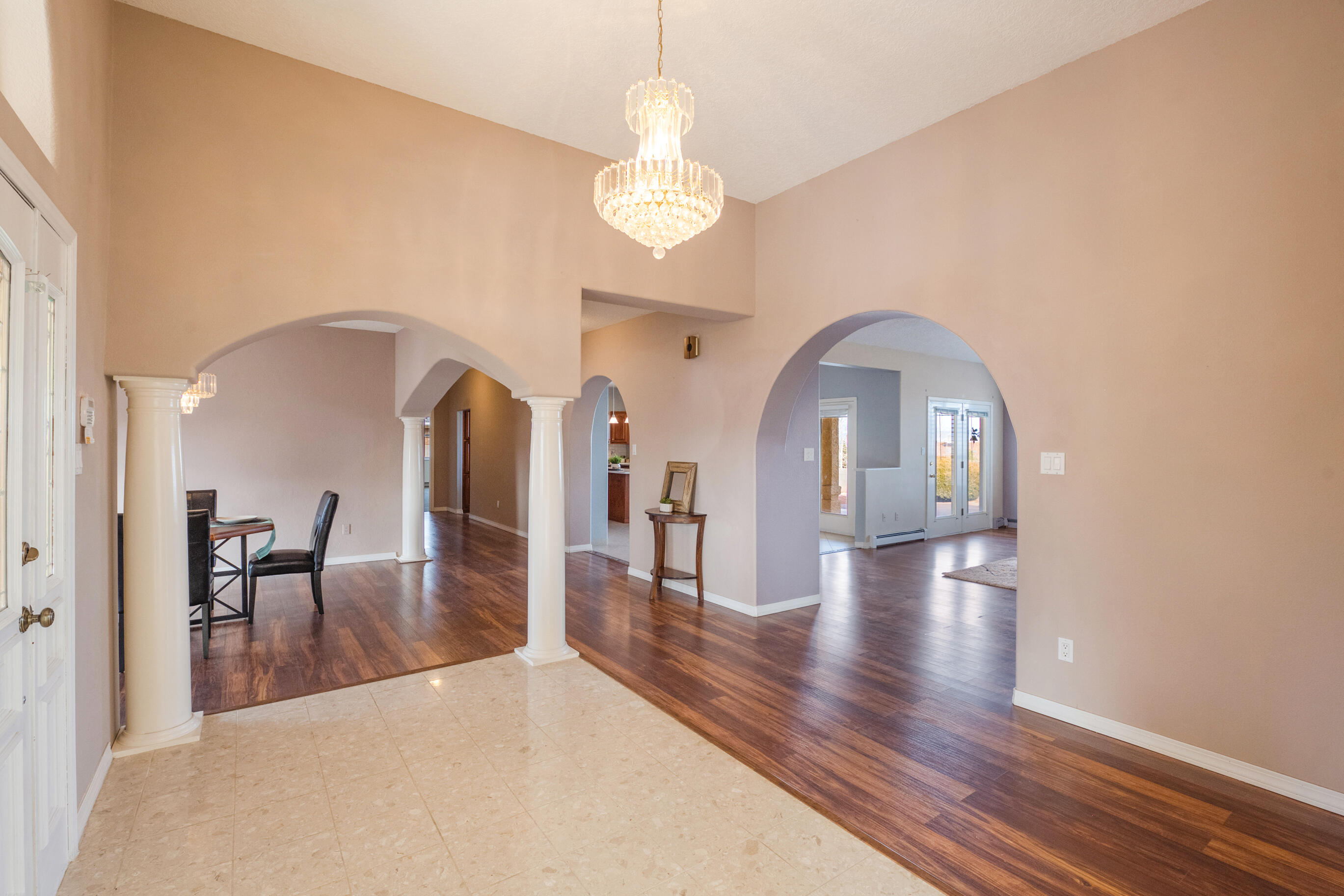 1170 CRESTVIEW Drive