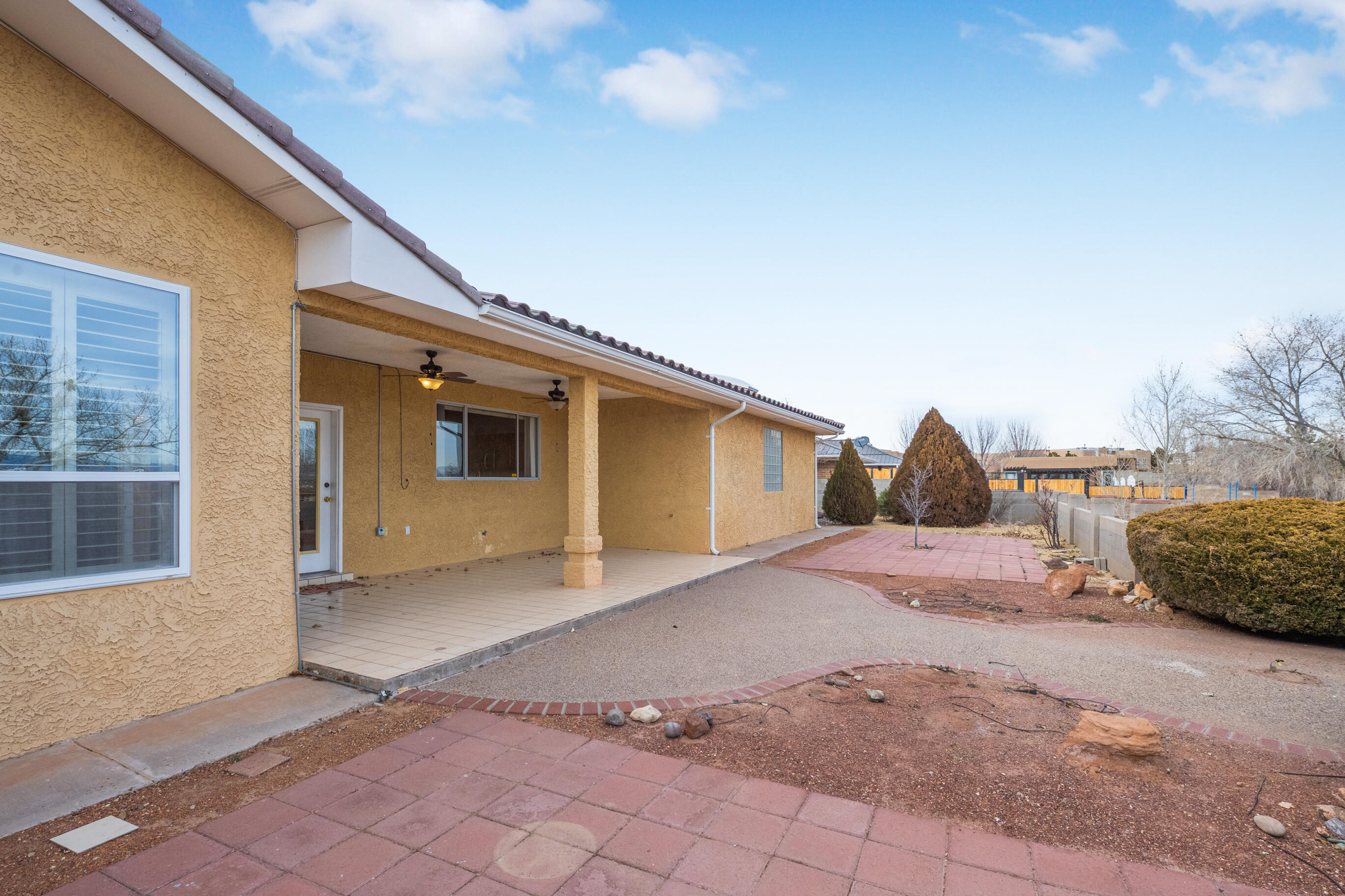 1170 CRESTVIEW Drive