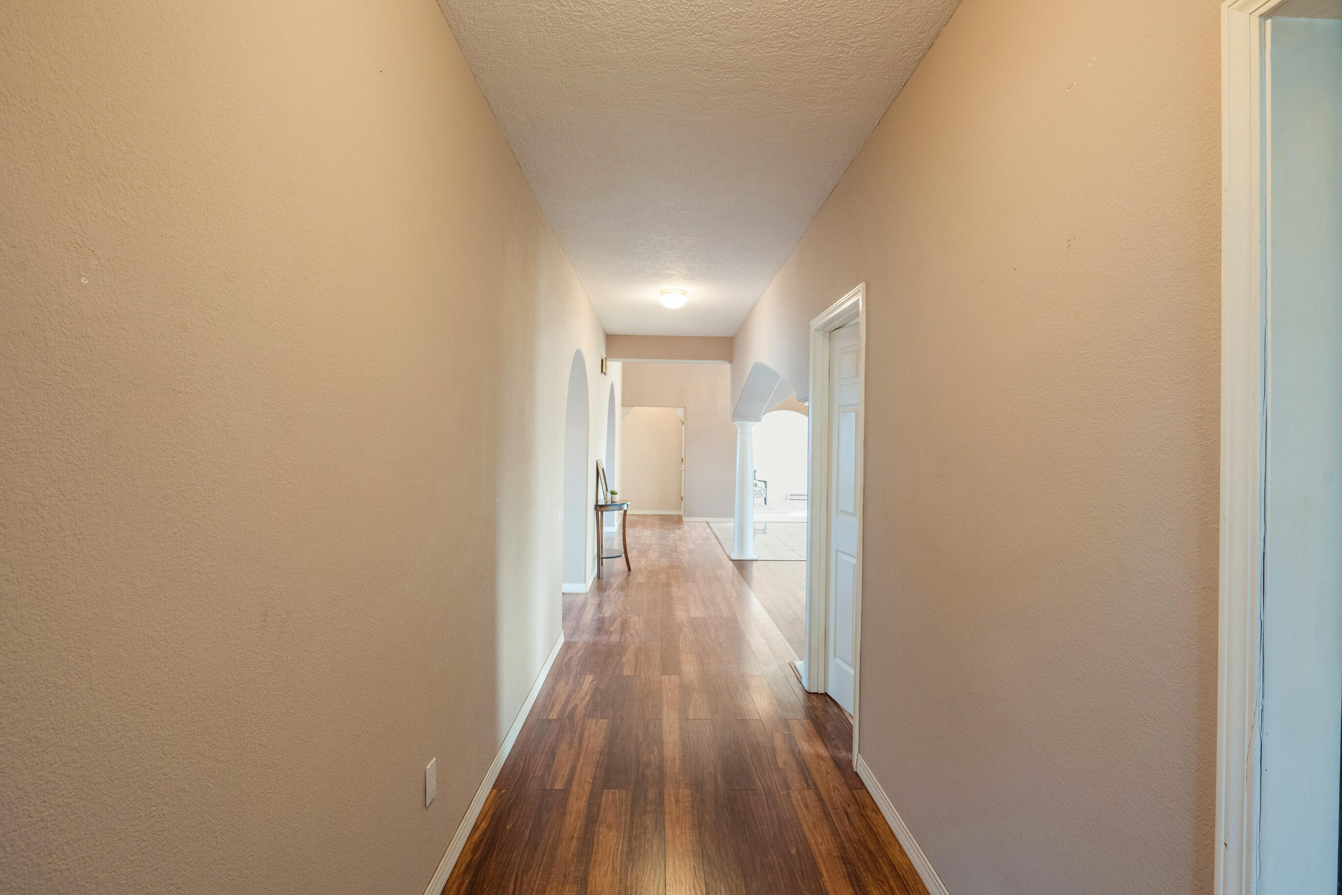 1170 CRESTVIEW Drive