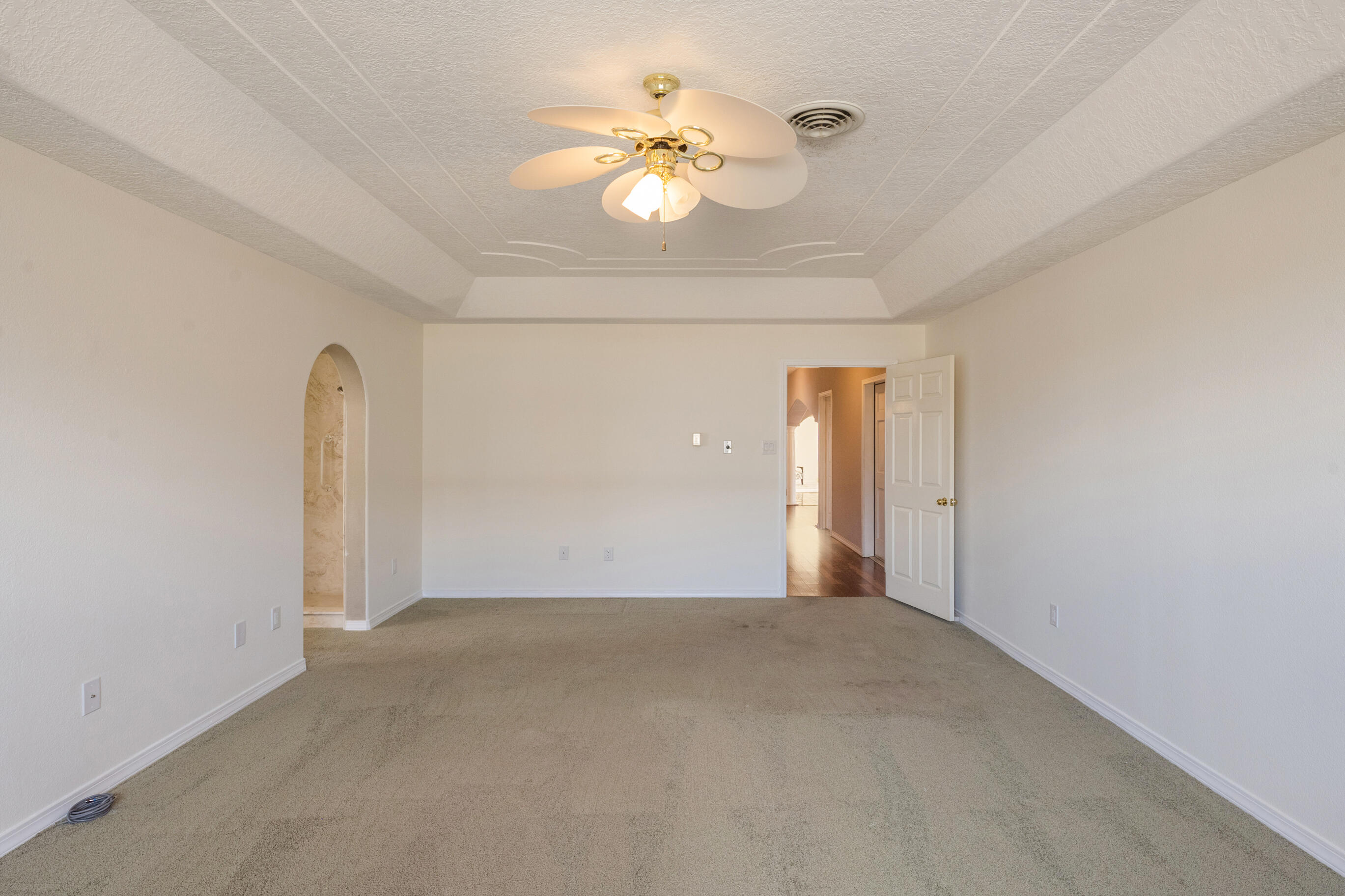 1170 CRESTVIEW Drive