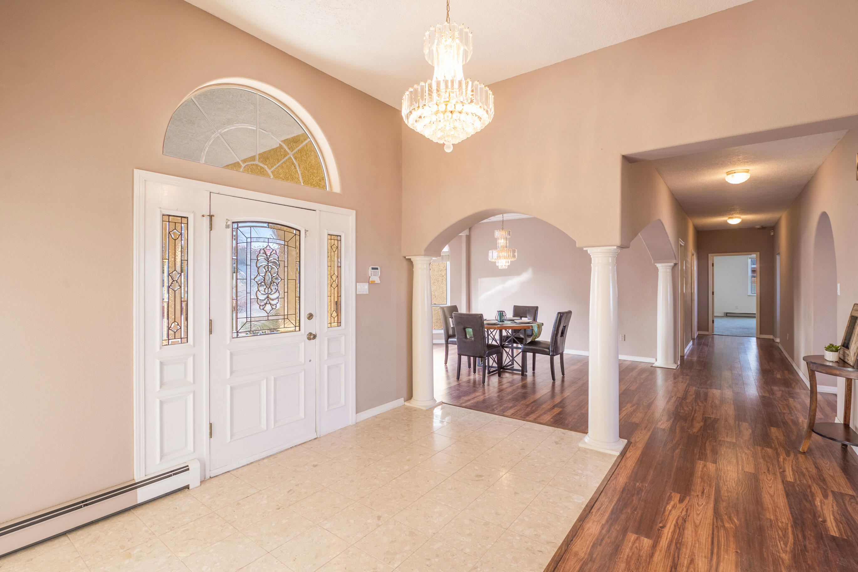1170 CRESTVIEW Drive