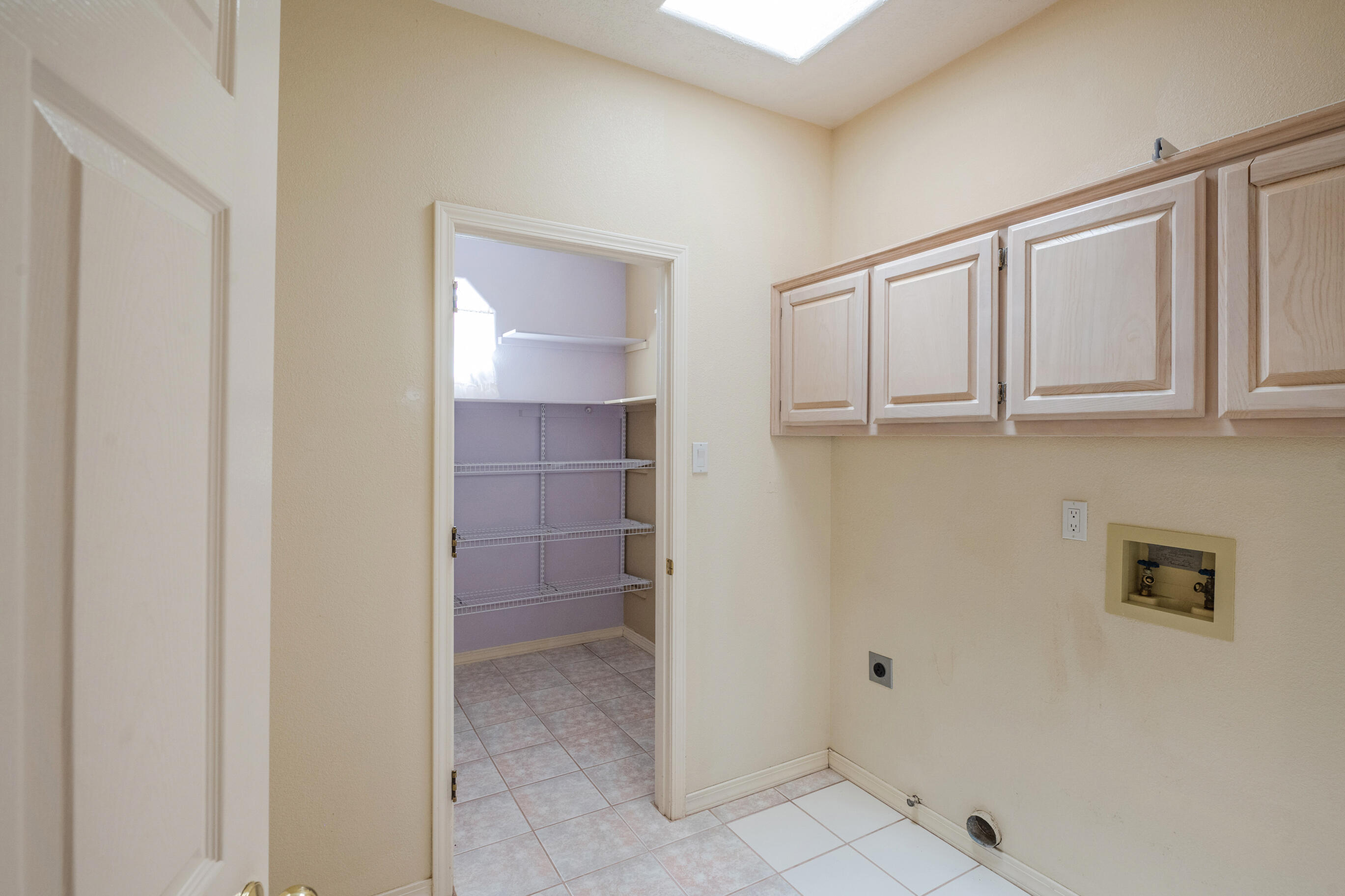 1170 CRESTVIEW Drive