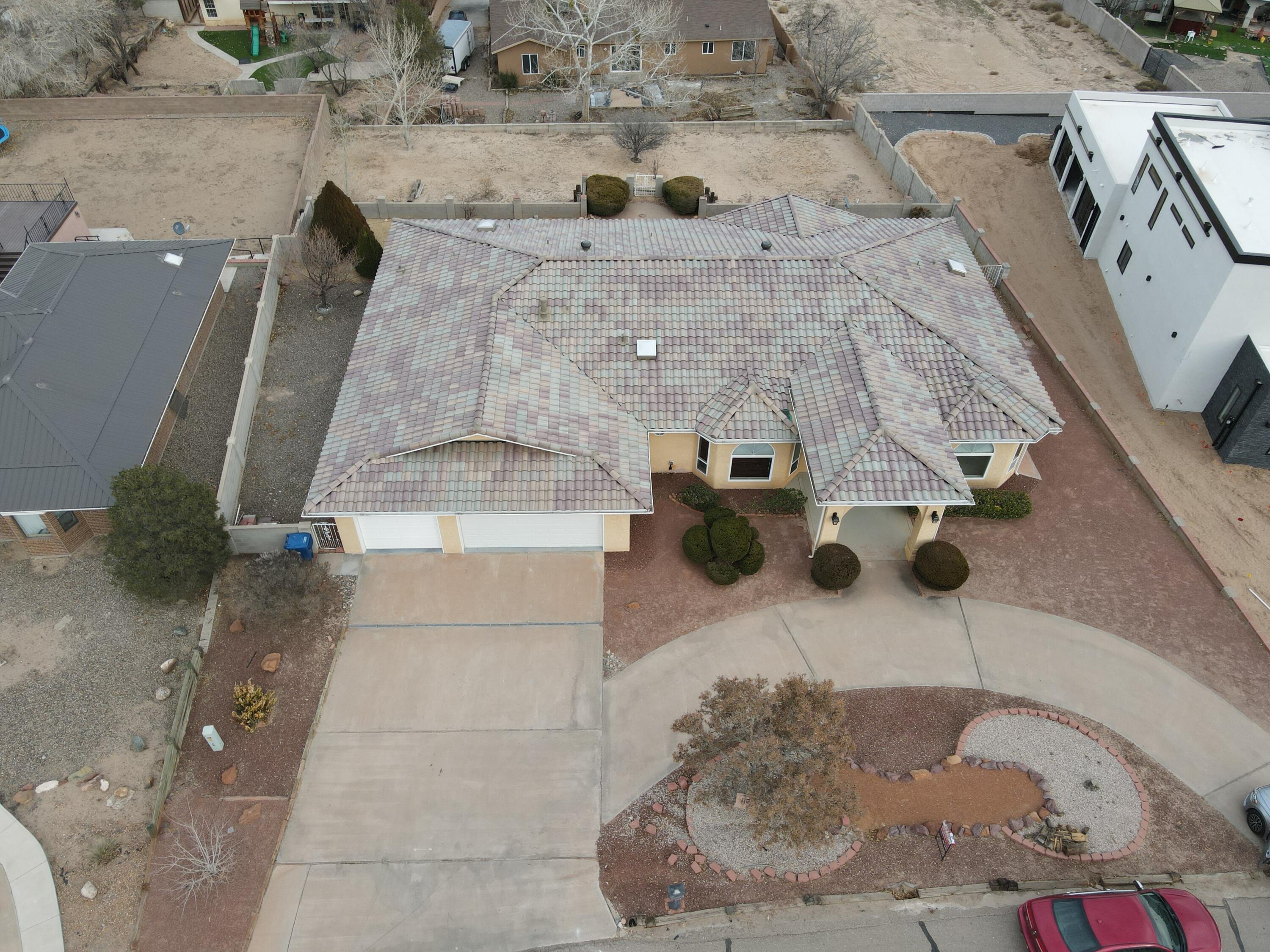 1170 CRESTVIEW Drive