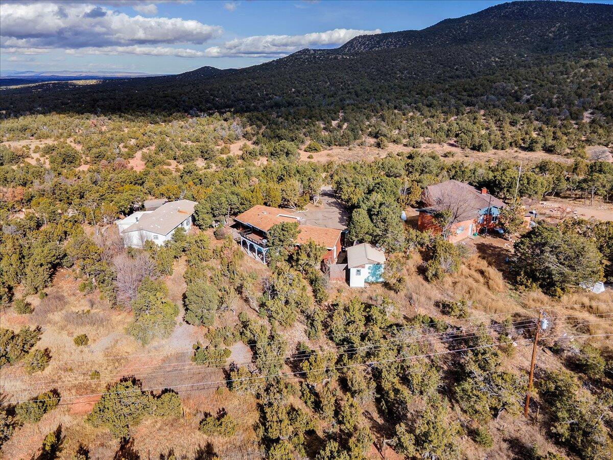 28 CANYON Road