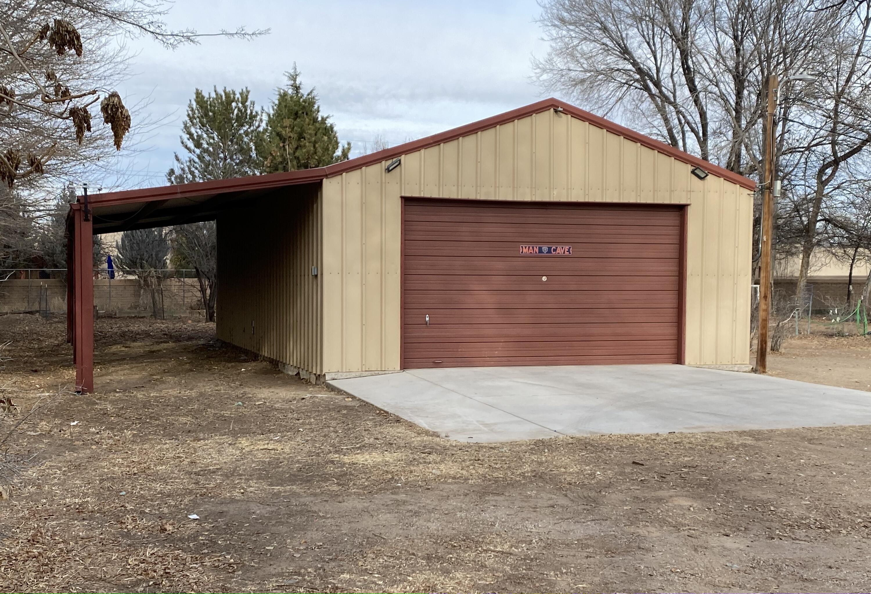 415 PUEBLO SOLANO Road NW
