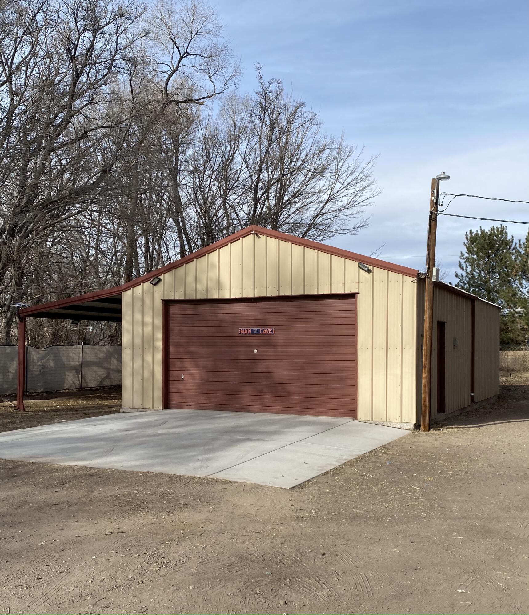 415 PUEBLO SOLANO Road NW