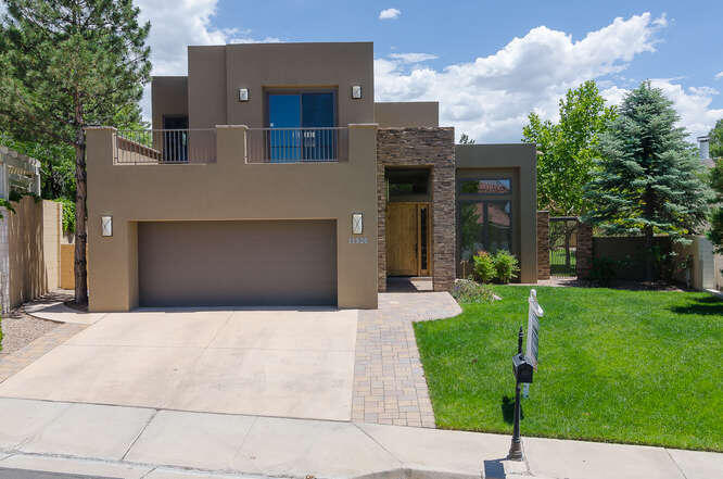 11520 Pine Top Lane NE