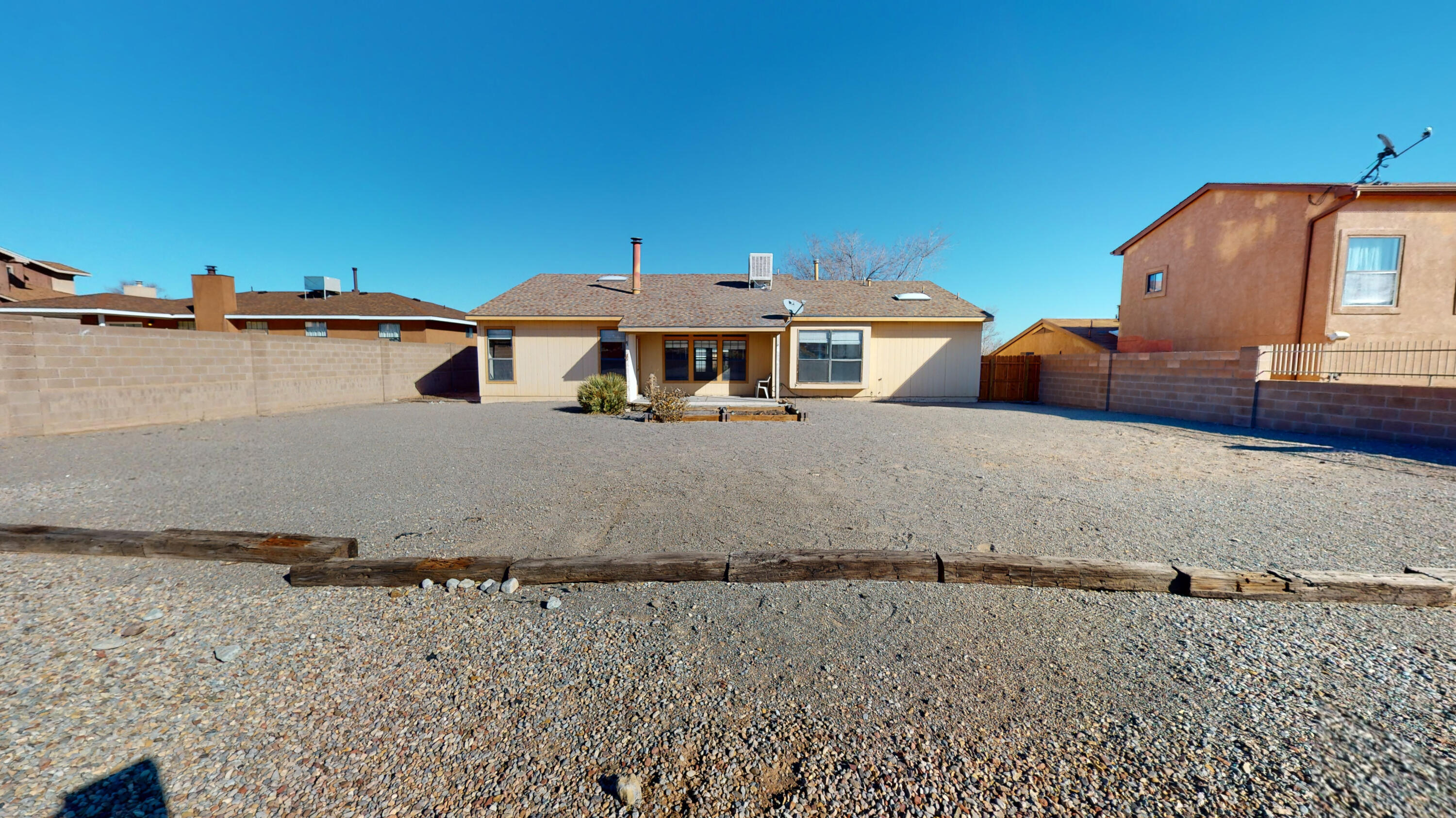 6512 SANDIA VISTA Place NE