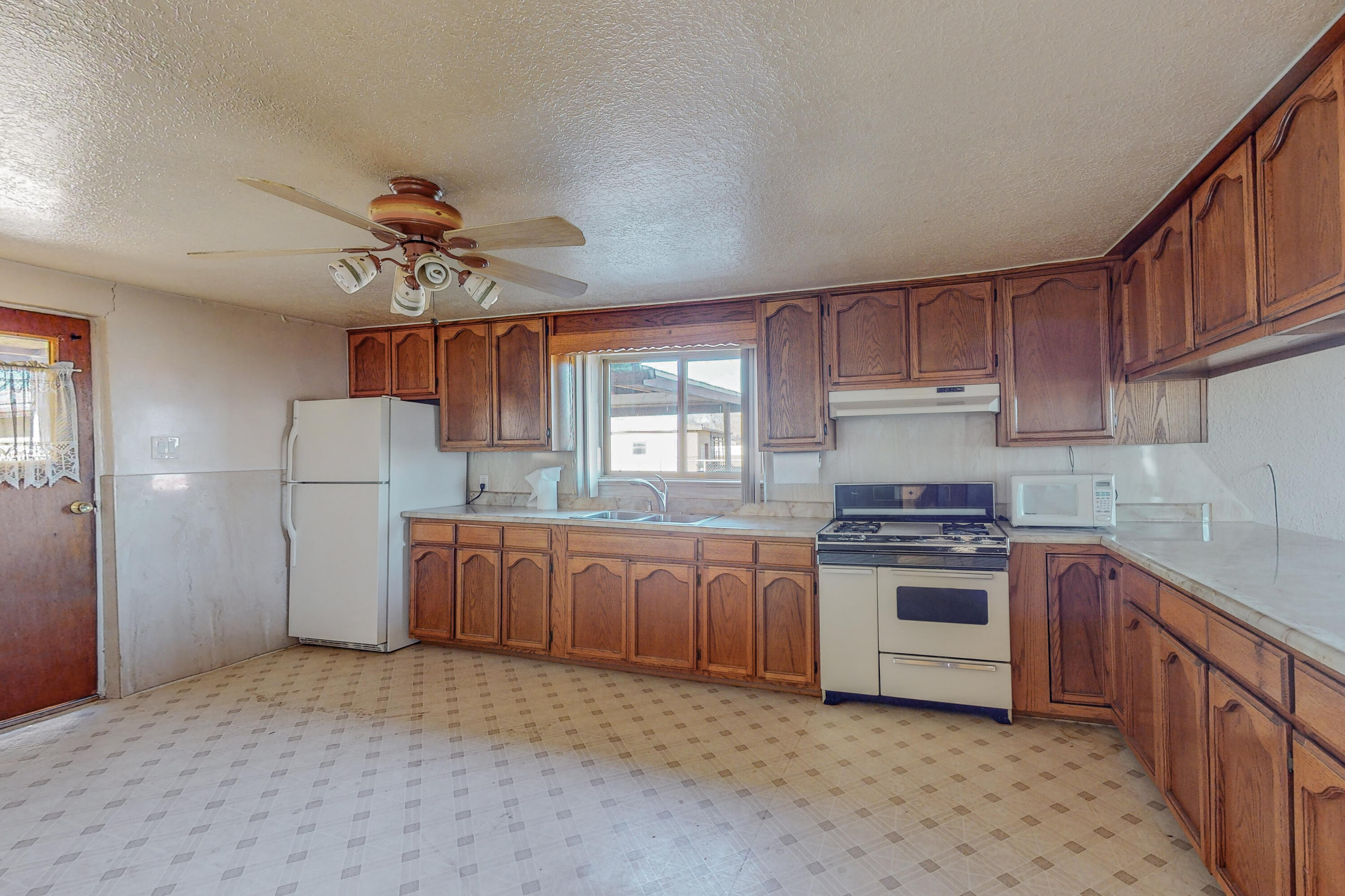 3592 Hwy 47