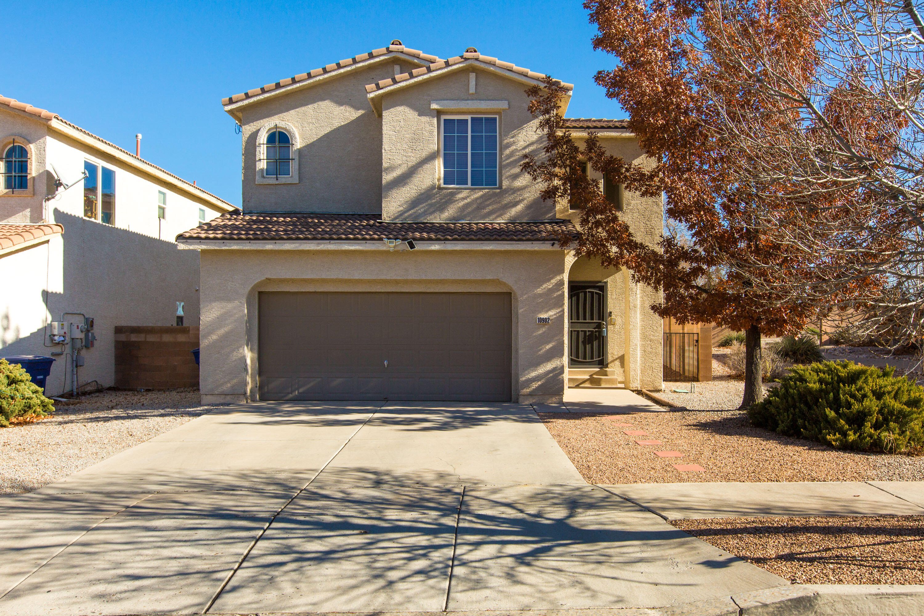10902 SANDMAN Drive NW