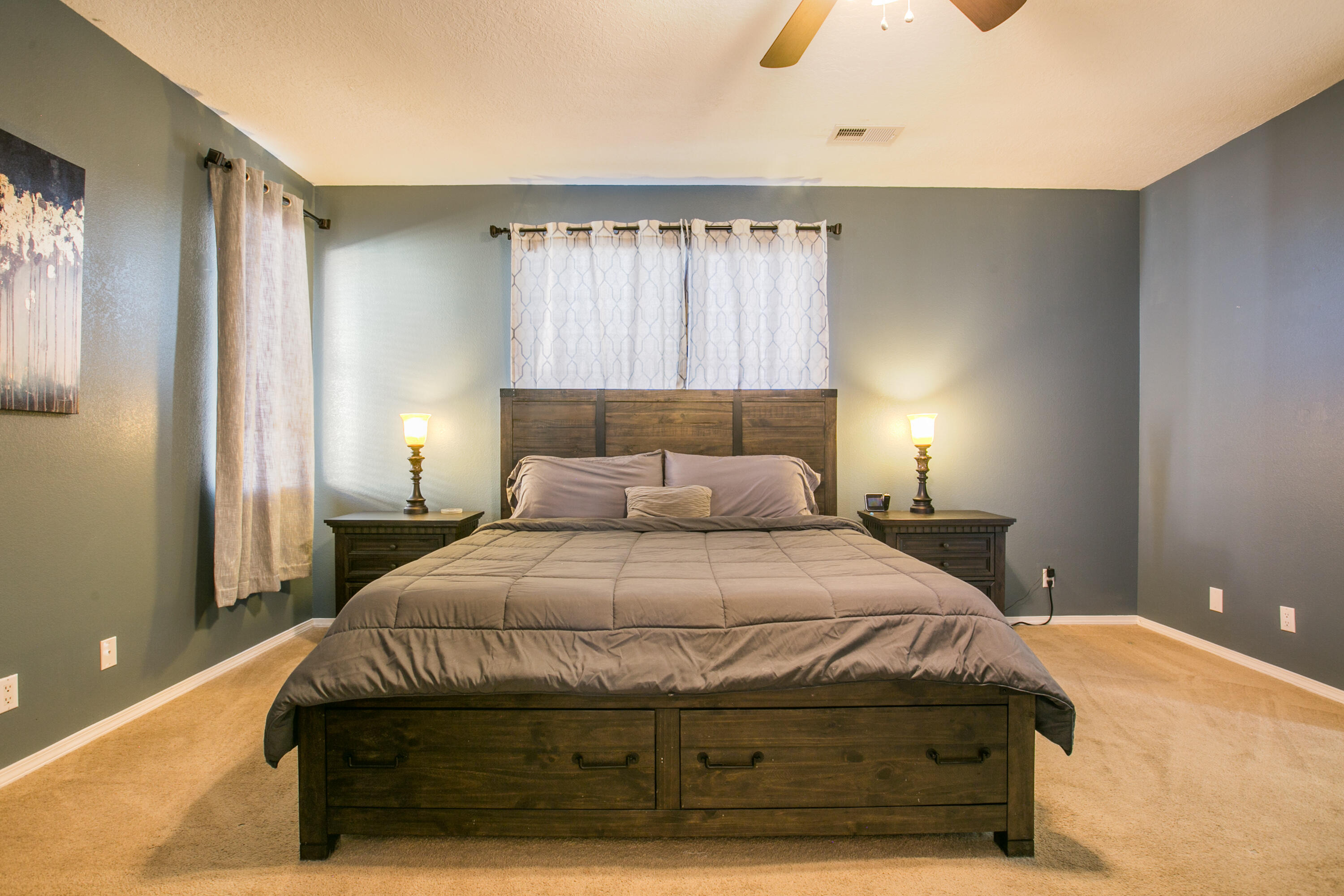 10902 SANDMAN Drive NW
