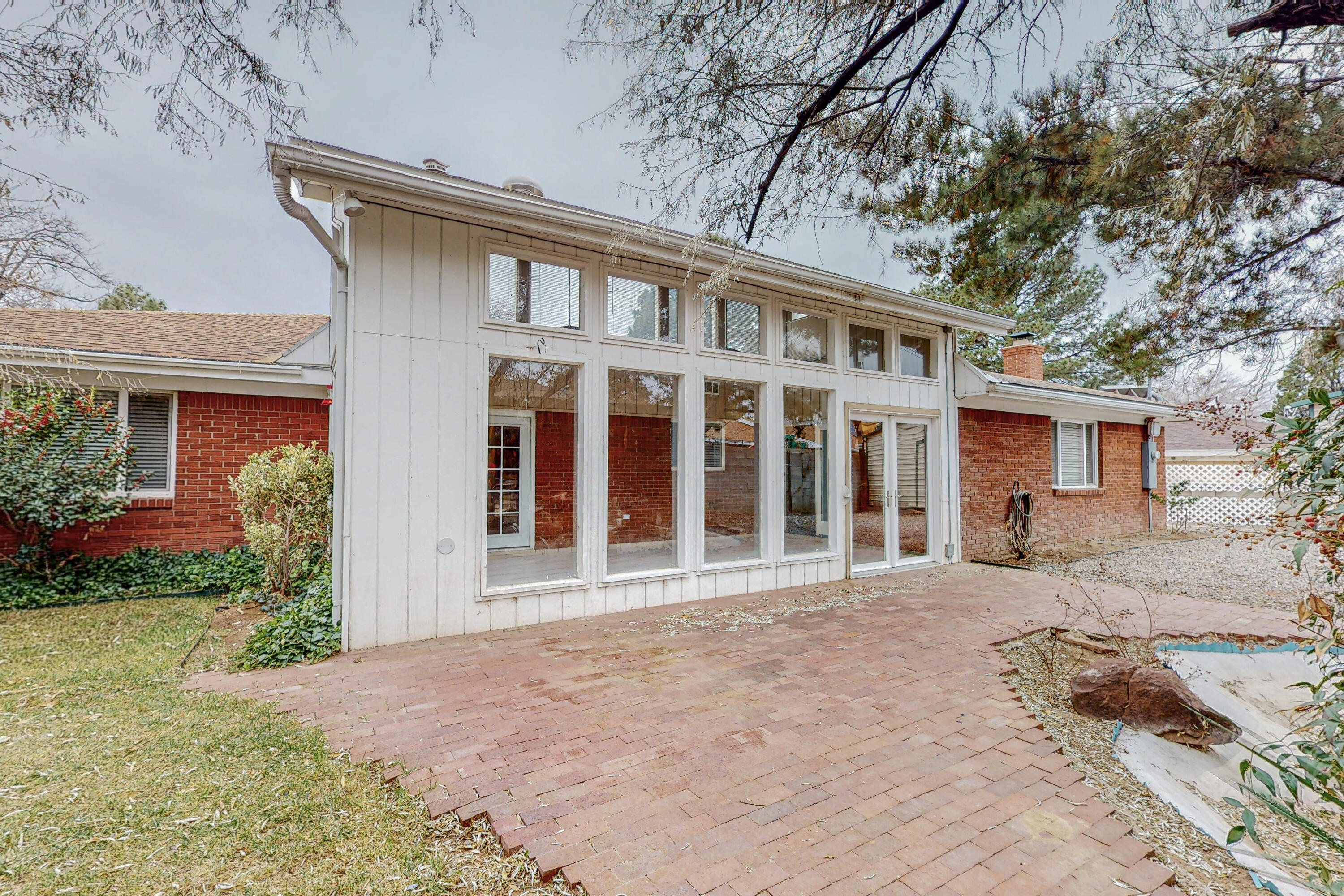 12309 LOYOLA Avenue NE