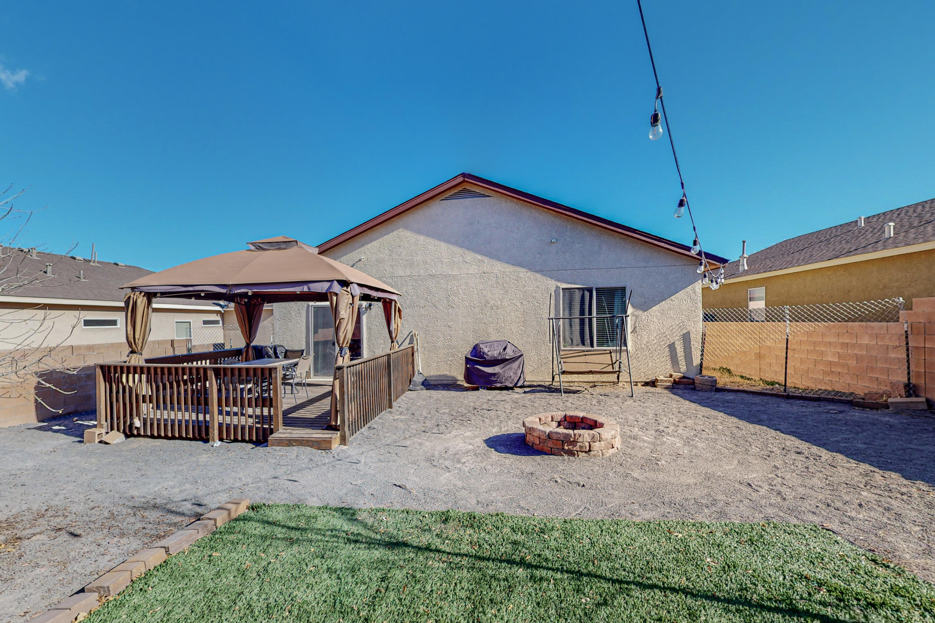 1709 CHISHOLM Trail NE