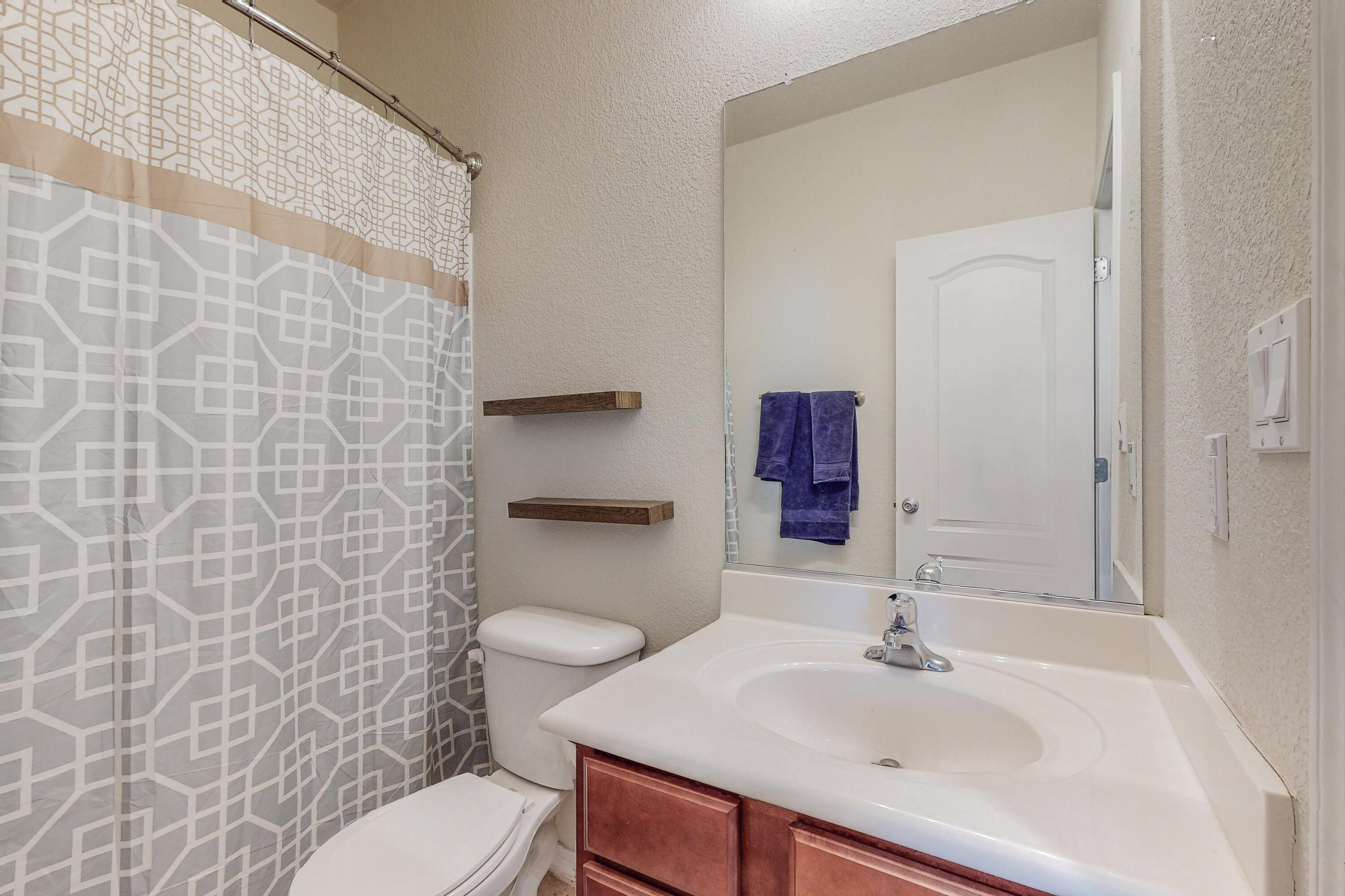 1709 CHISHOLM Trail NE